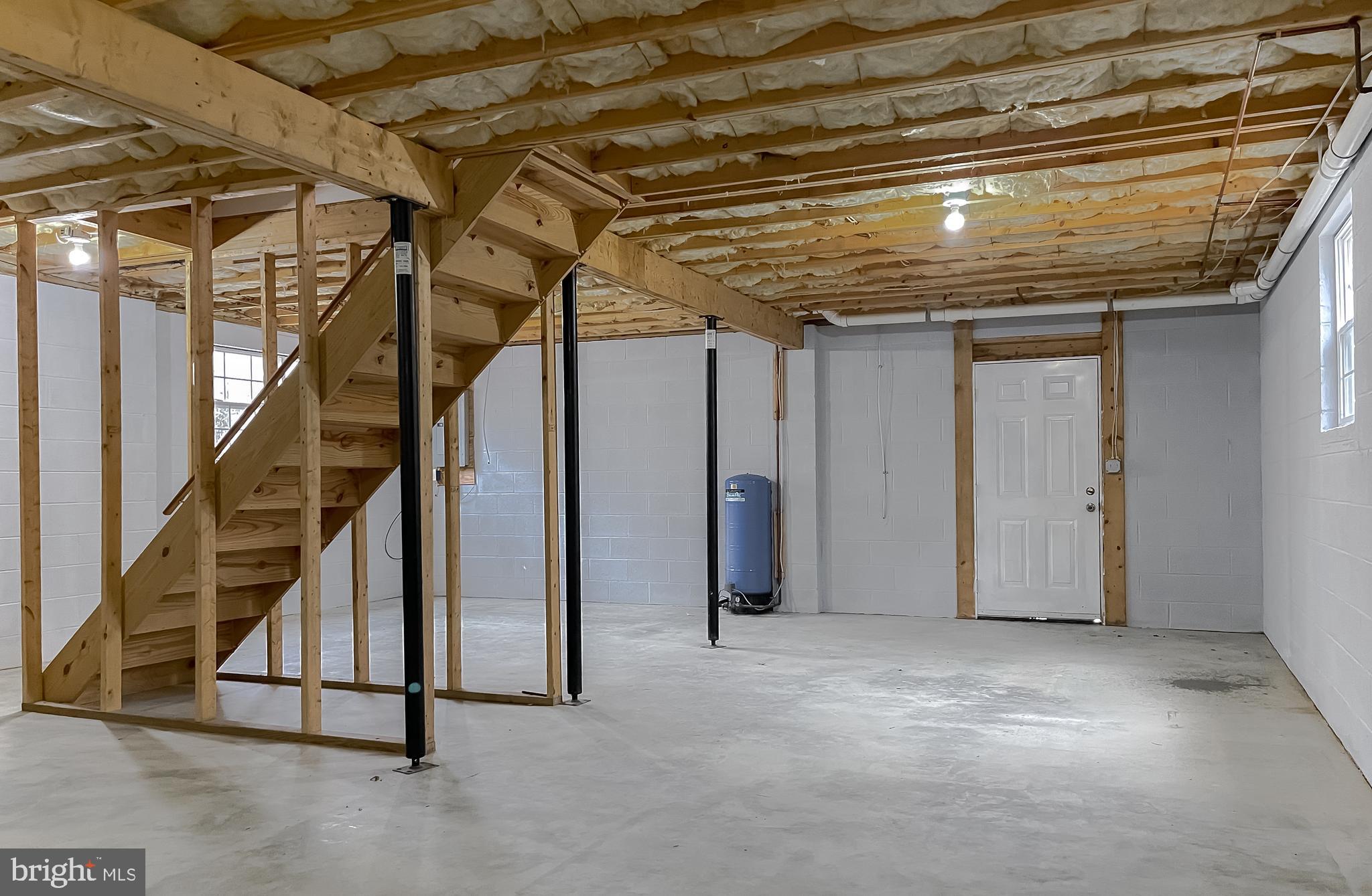 WHITE SANDS - Residential