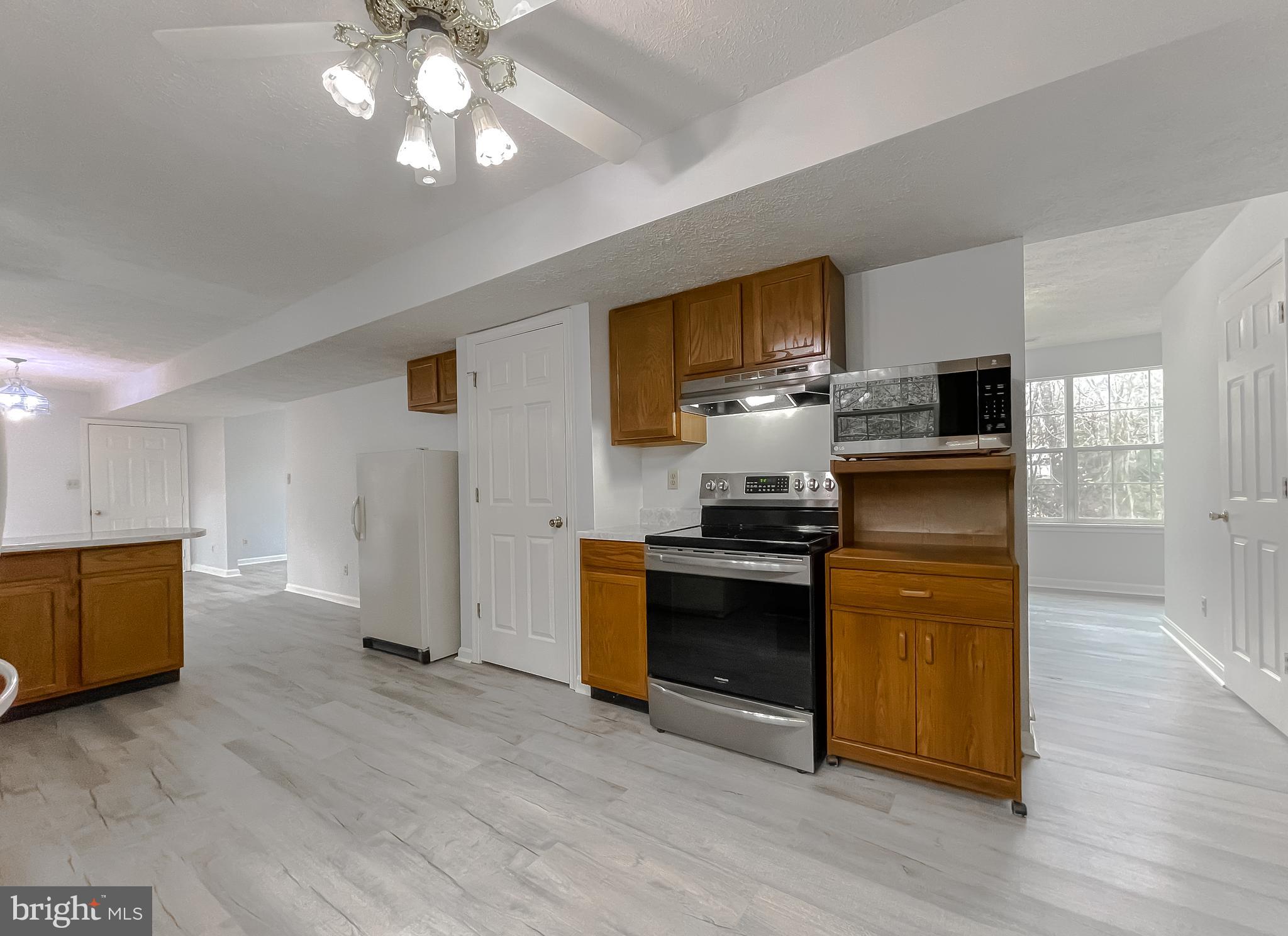 WHITE SANDS - Residential