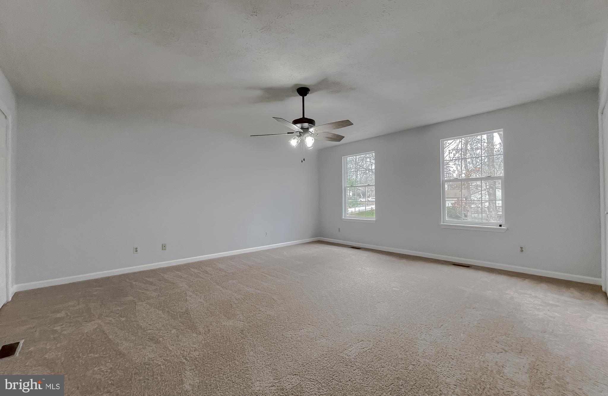 WHITE SANDS - Residential