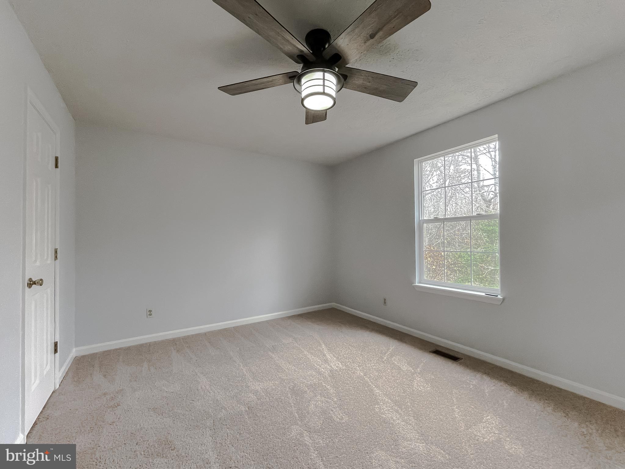 WHITE SANDS - Residential