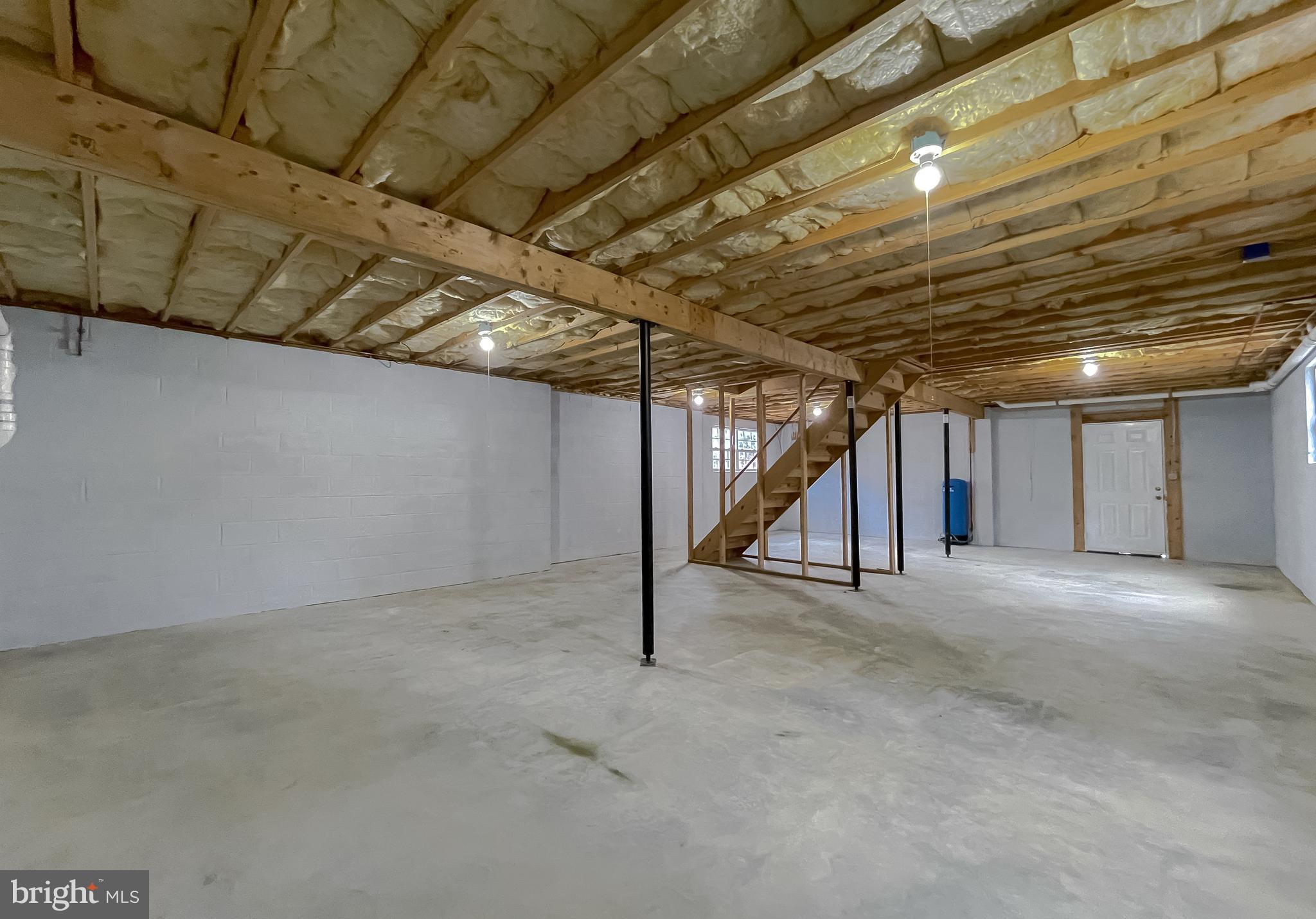 WHITE SANDS - Residential