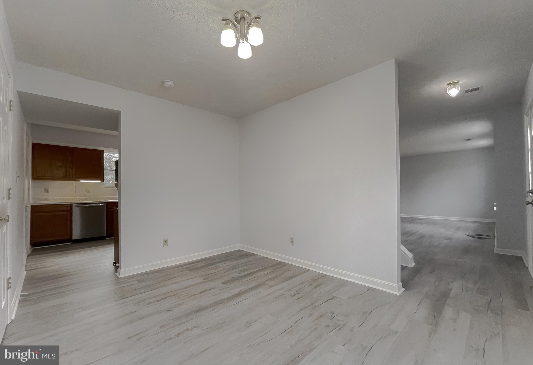 WHITE SANDS - Residential