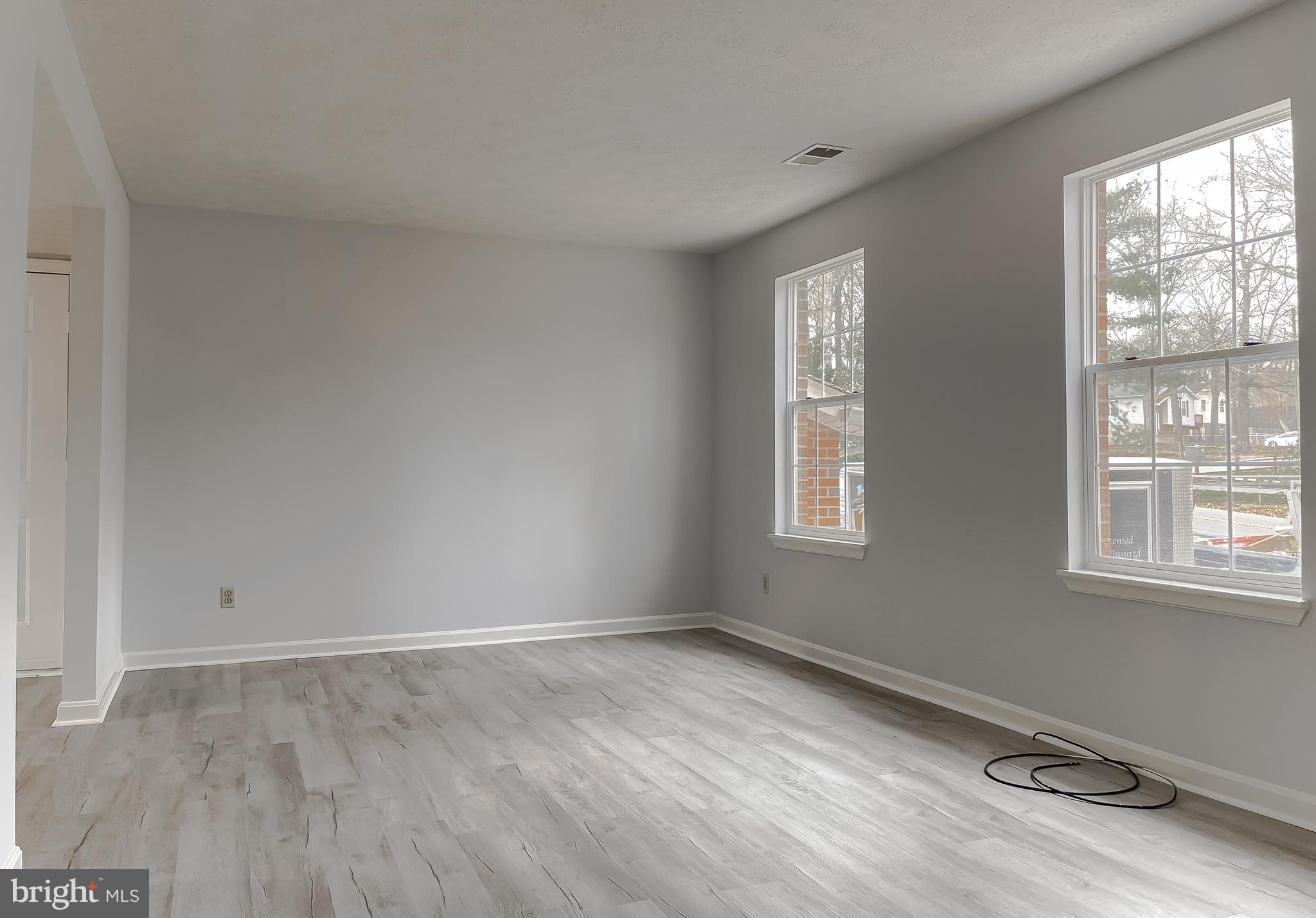 WHITE SANDS - Residential