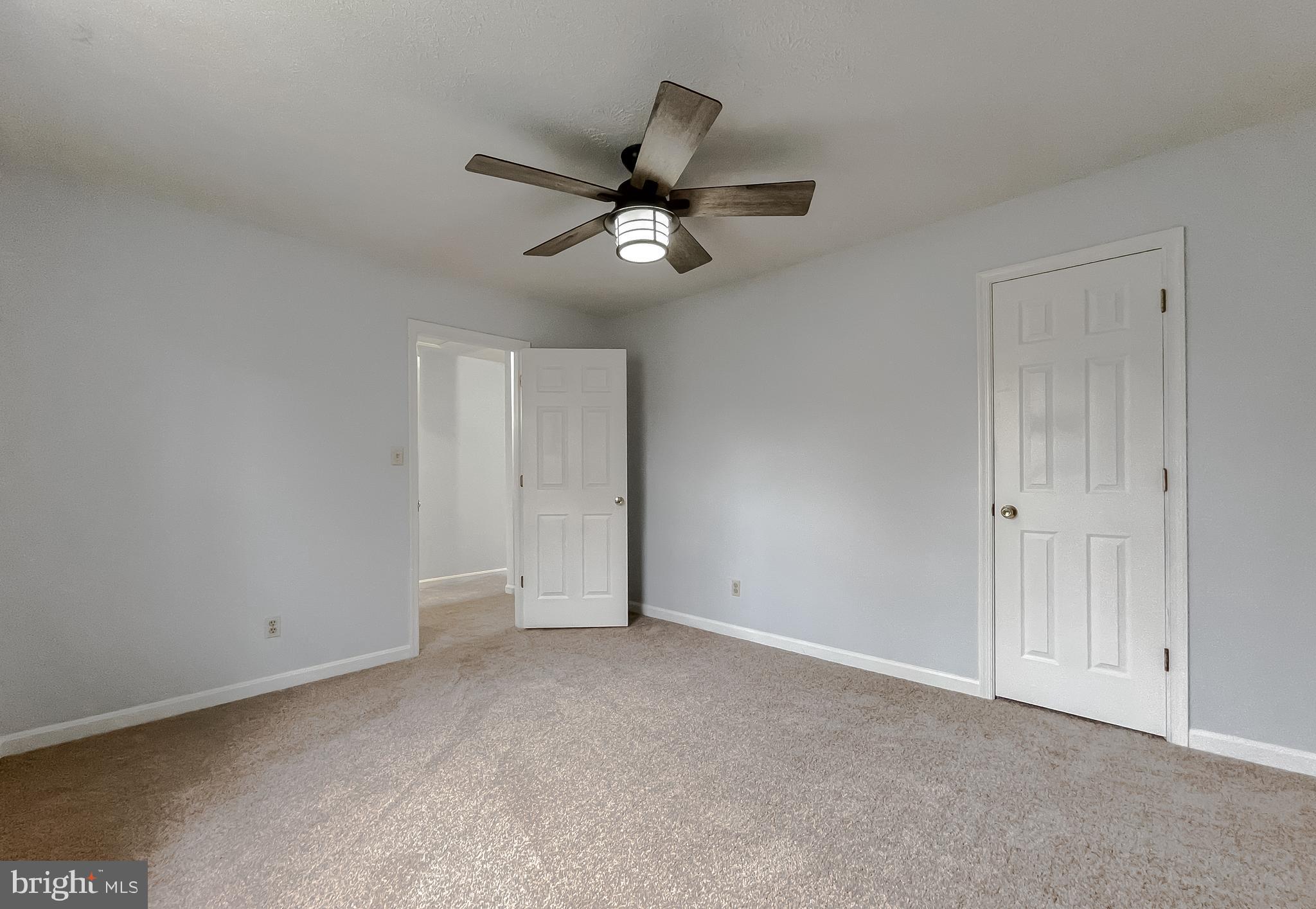 WHITE SANDS - Residential