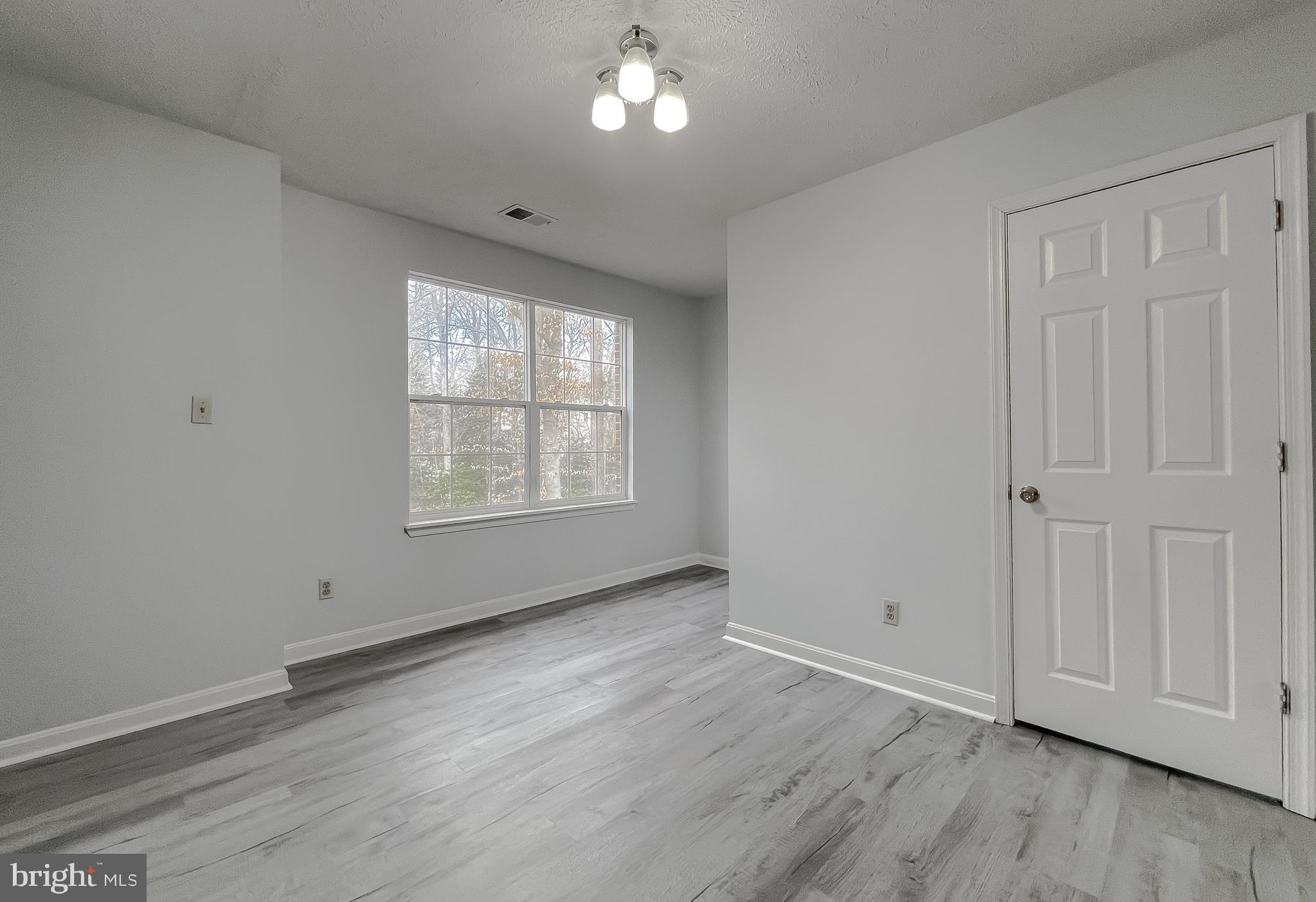 WHITE SANDS - Residential