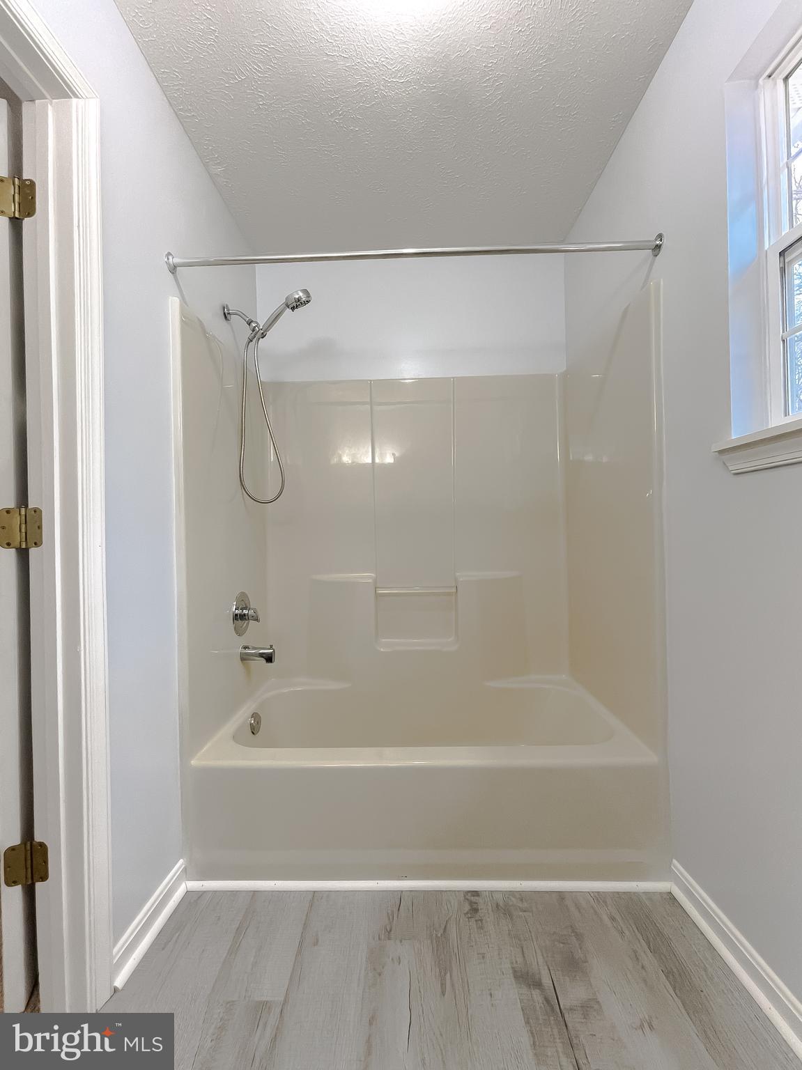 WHITE SANDS - Residential