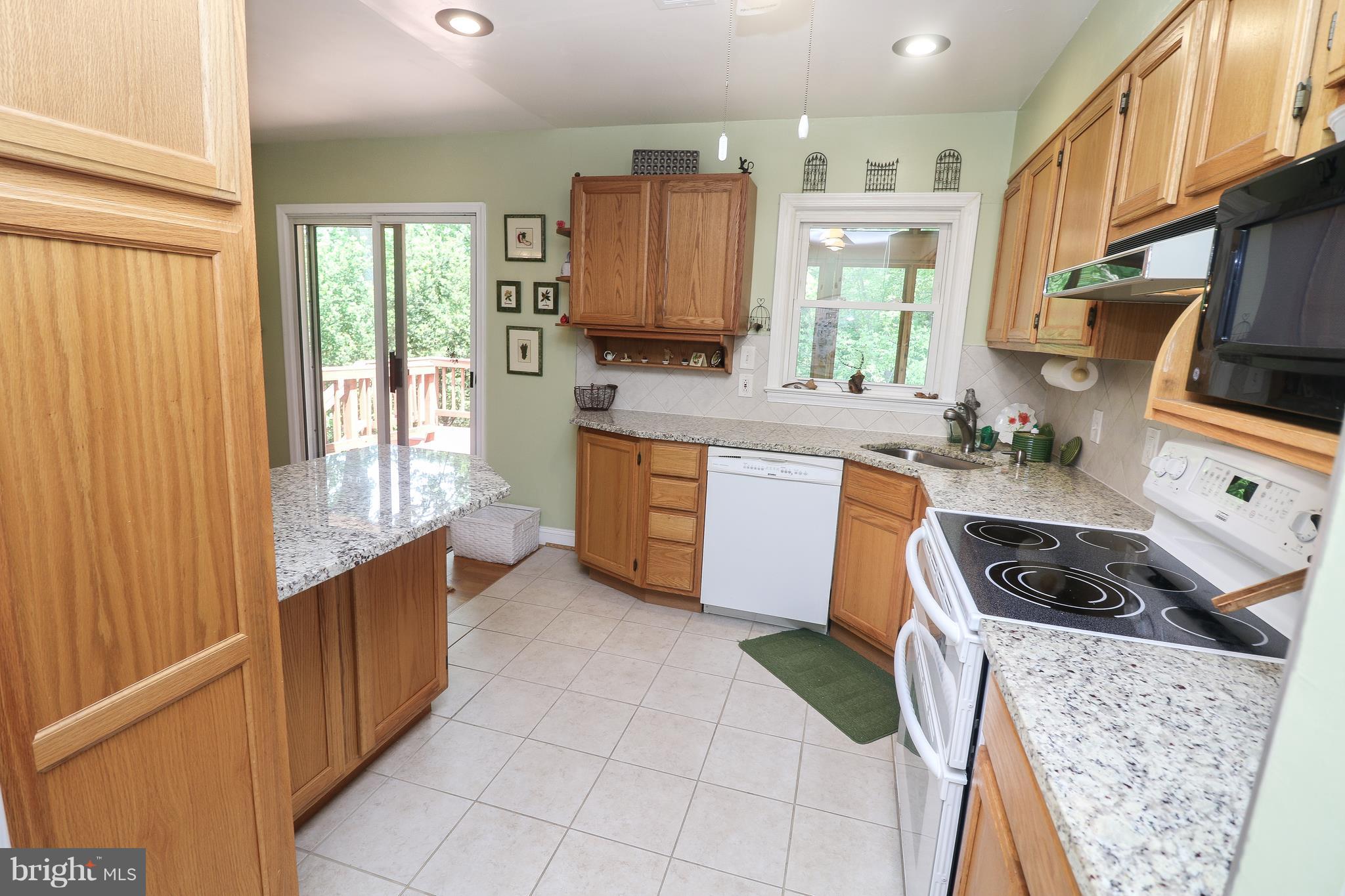 BROOKLAND ESTATES - Residential