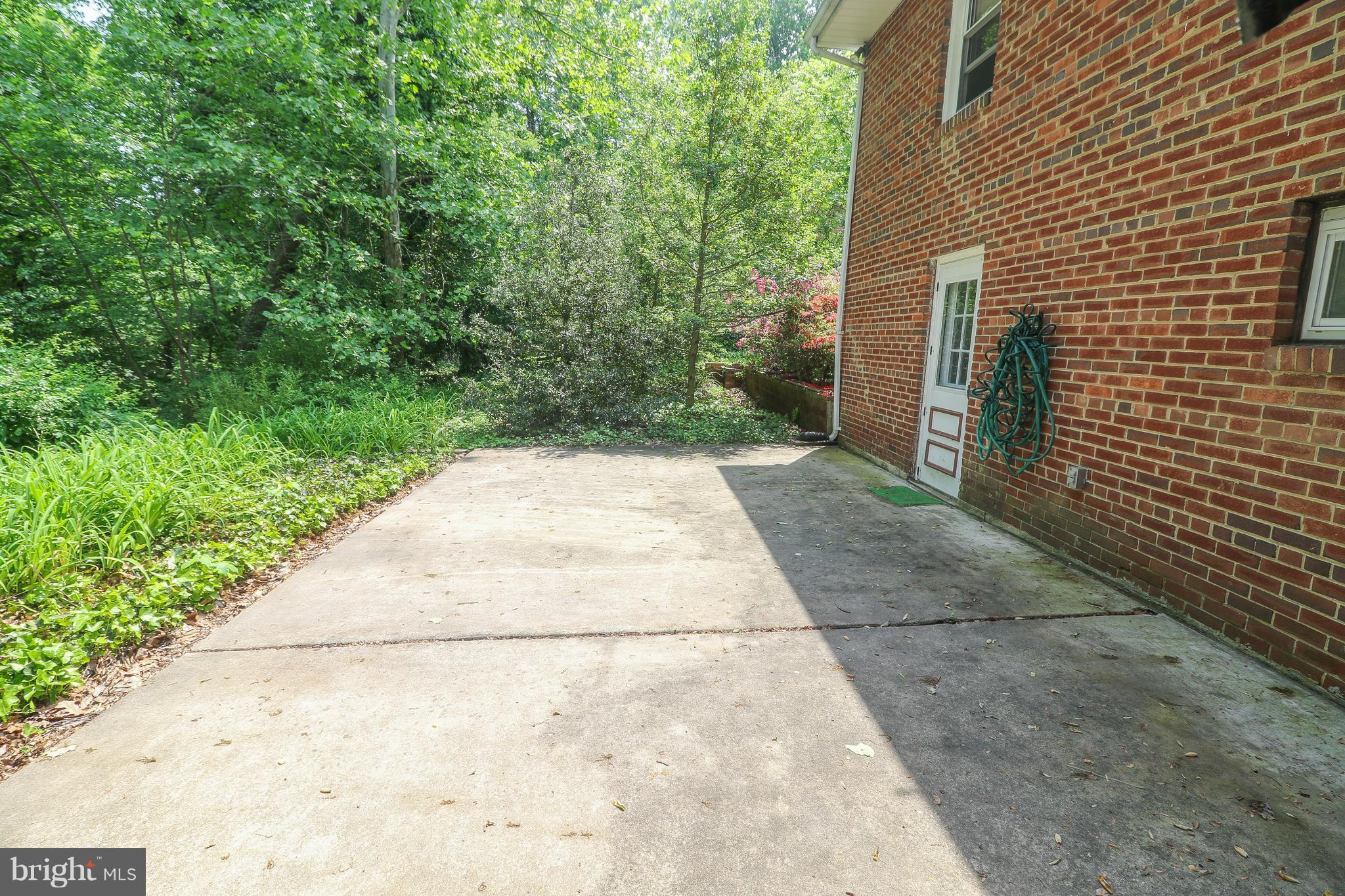 BROOKLAND ESTATES - Residential
