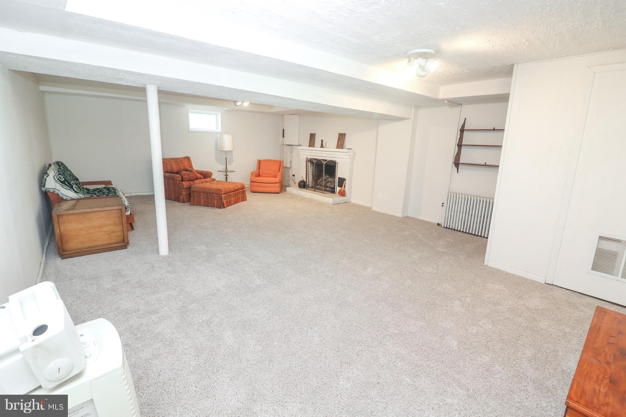 BROOKLAND ESTATES - Residential