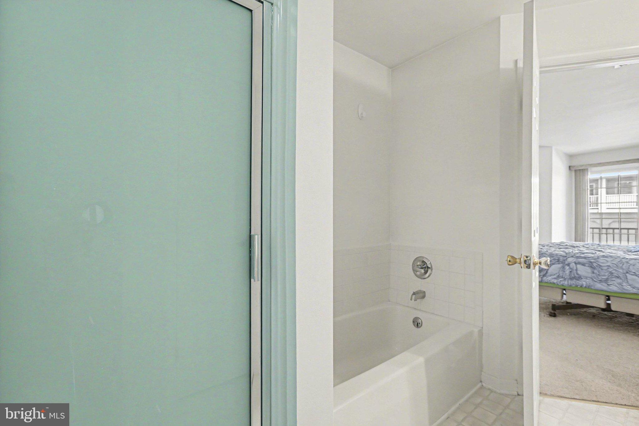 CARRIAGE HOMES - Residential