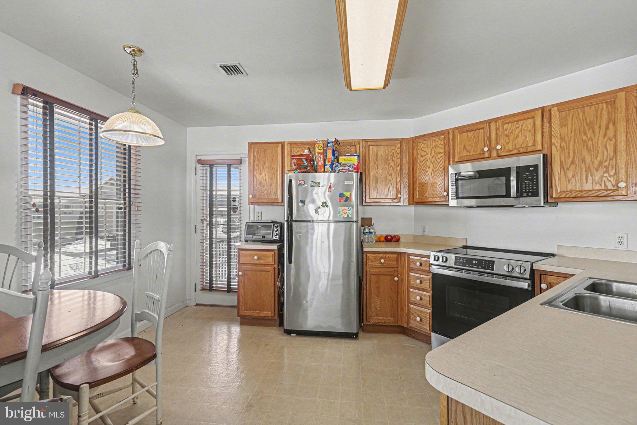 CARRIAGE HOMES - Residential