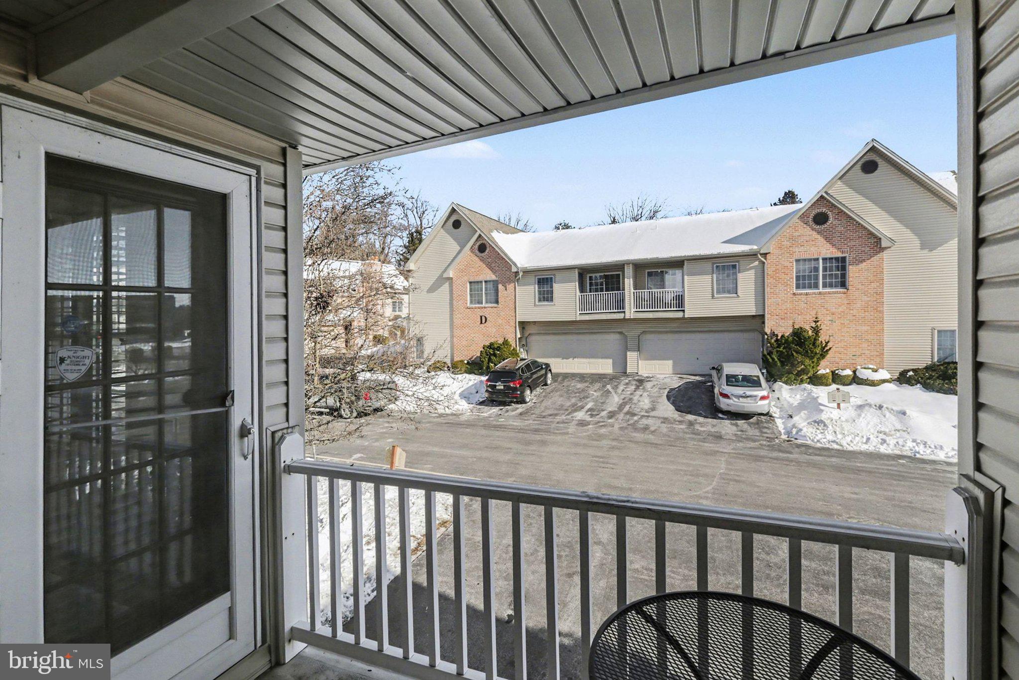 CARRIAGE HOMES - Residential