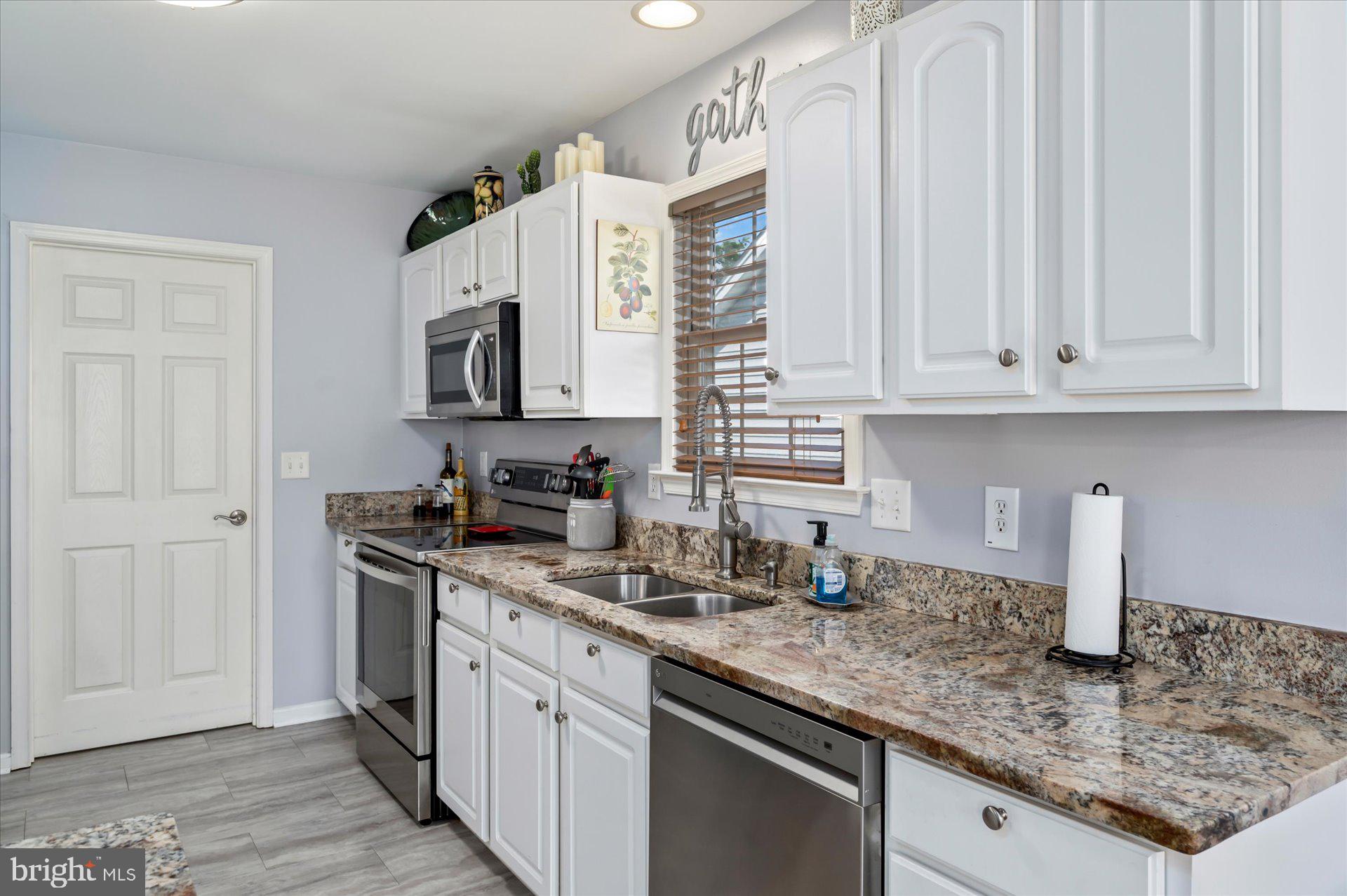 SLEEPY HOLLOW - Residential