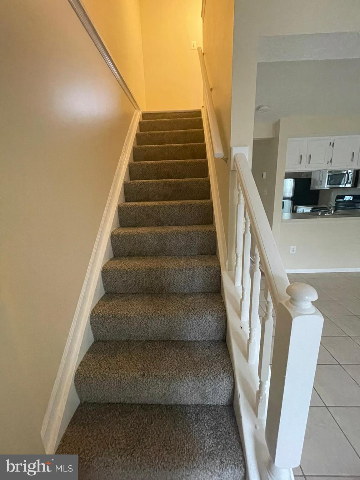 PARKVIEW TRAIL - Residential Lease