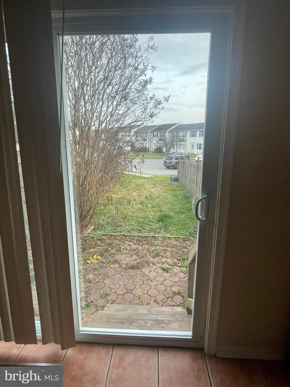 PARKVIEW TRAIL - Residential Lease