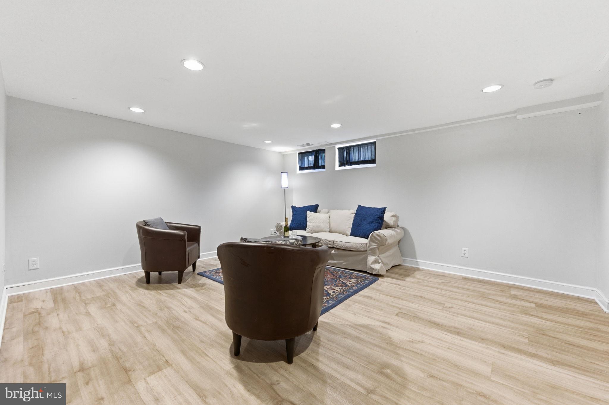 RODGERS FORGE - Residential