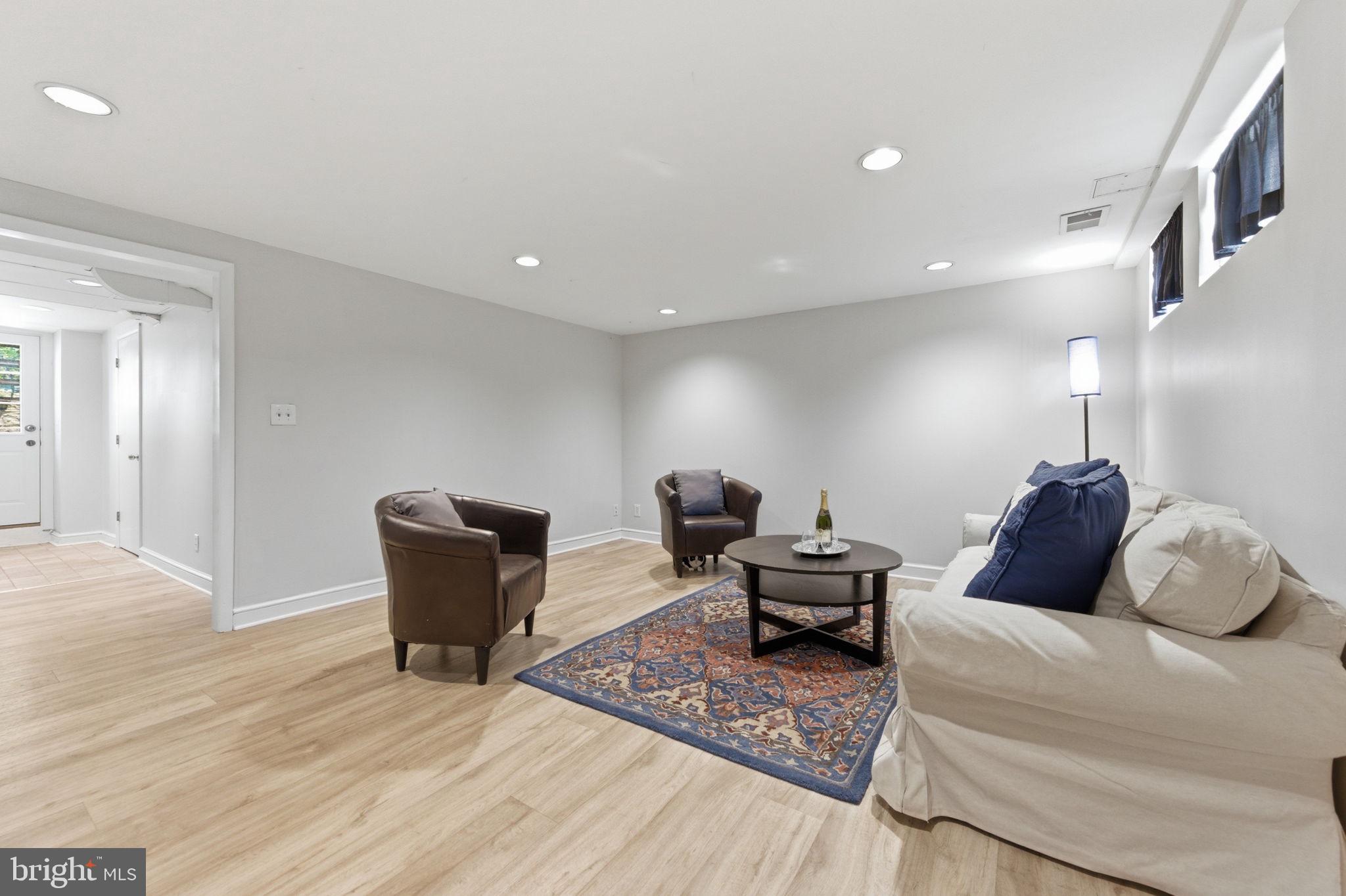 RODGERS FORGE - Residential