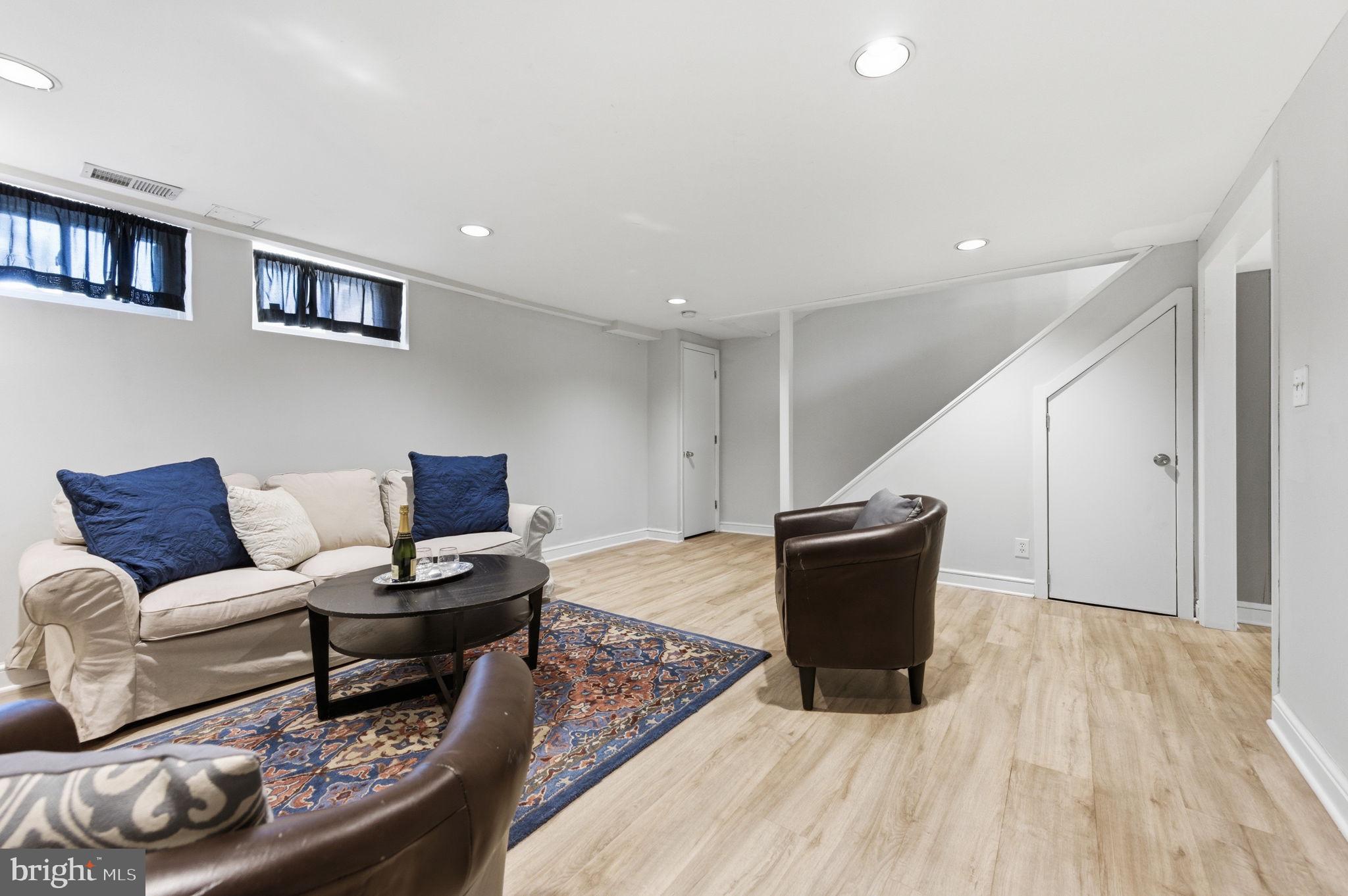 RODGERS FORGE - Residential