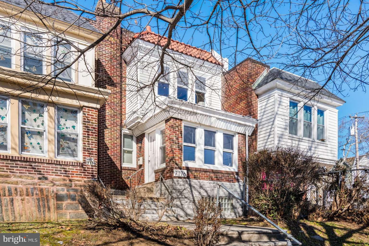 WEST OAK LANE - Residential