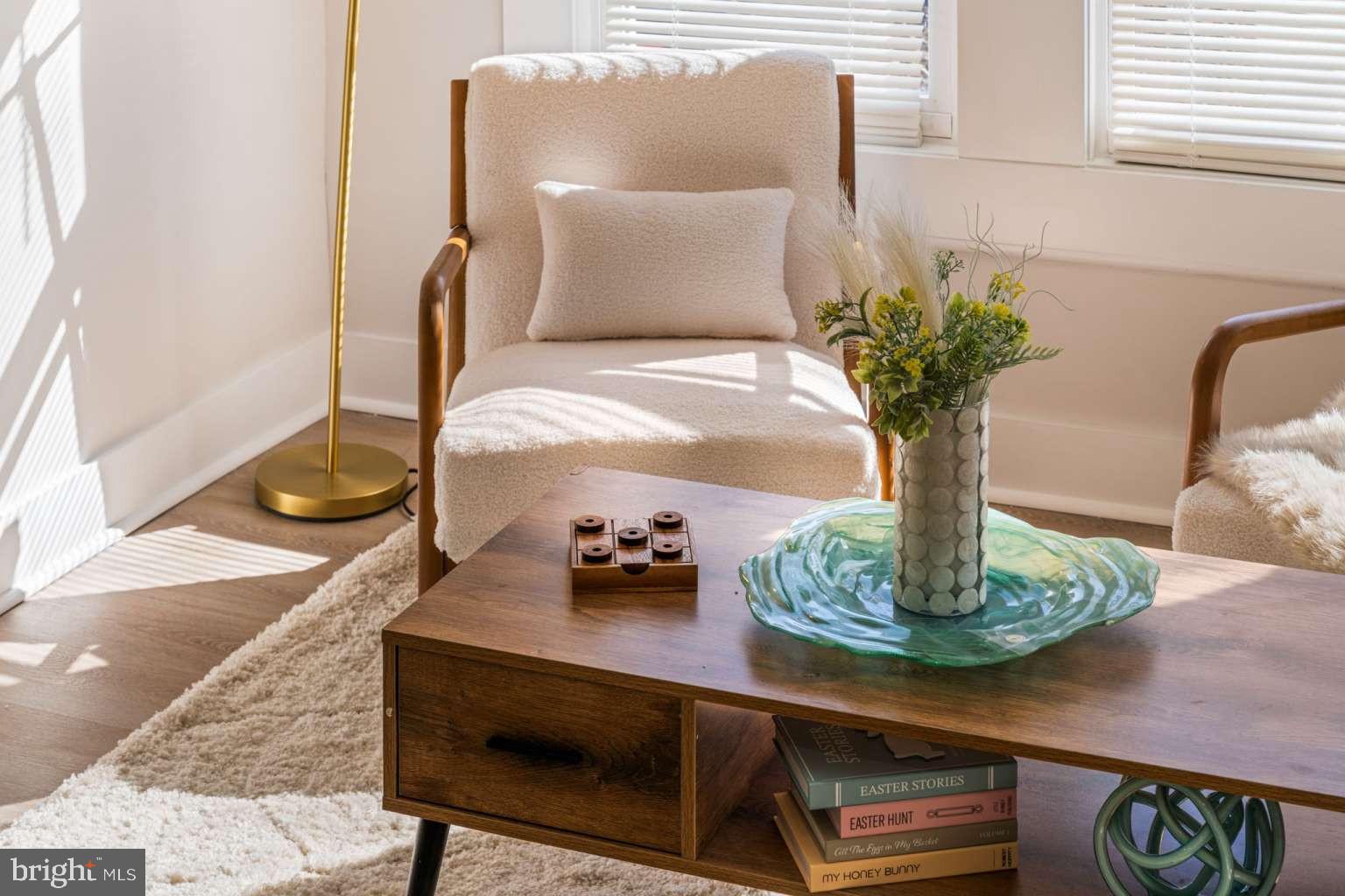 WEST OAK LANE - Residential