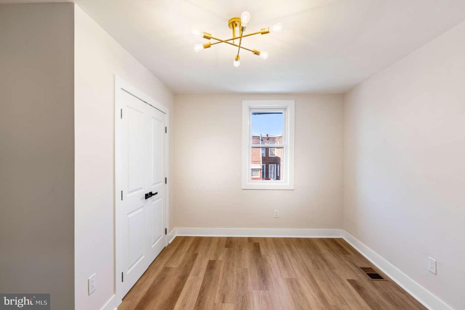 WEST OAK LANE - Residential