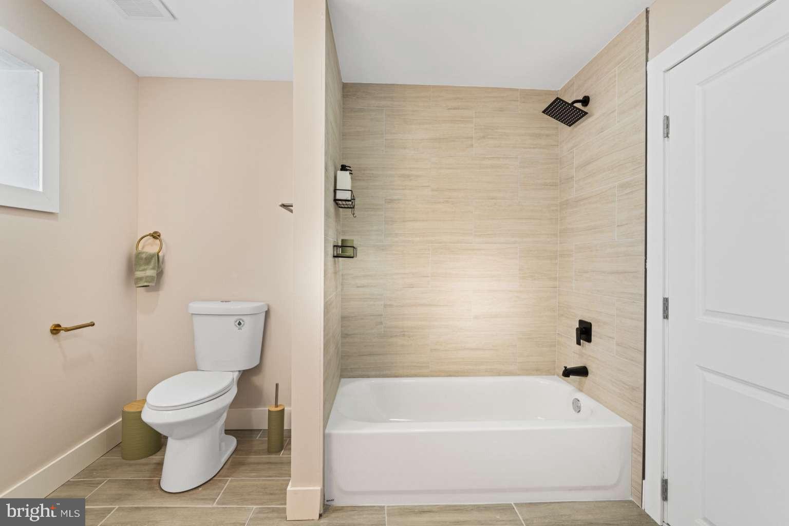 WEST OAK LANE - Residential