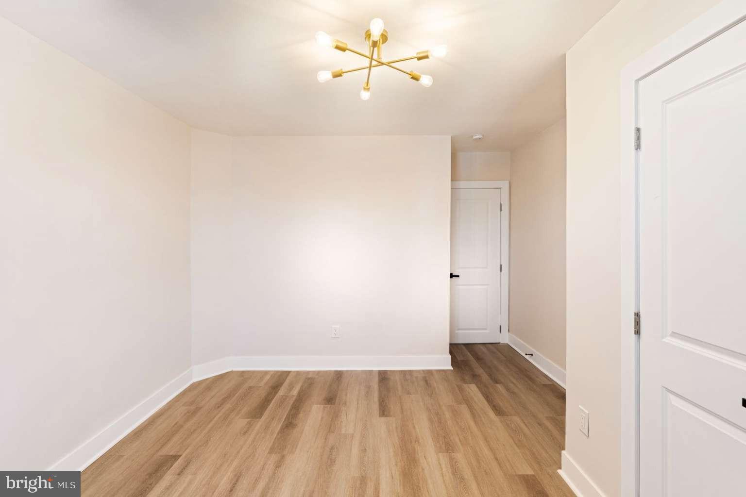 WEST OAK LANE - Residential