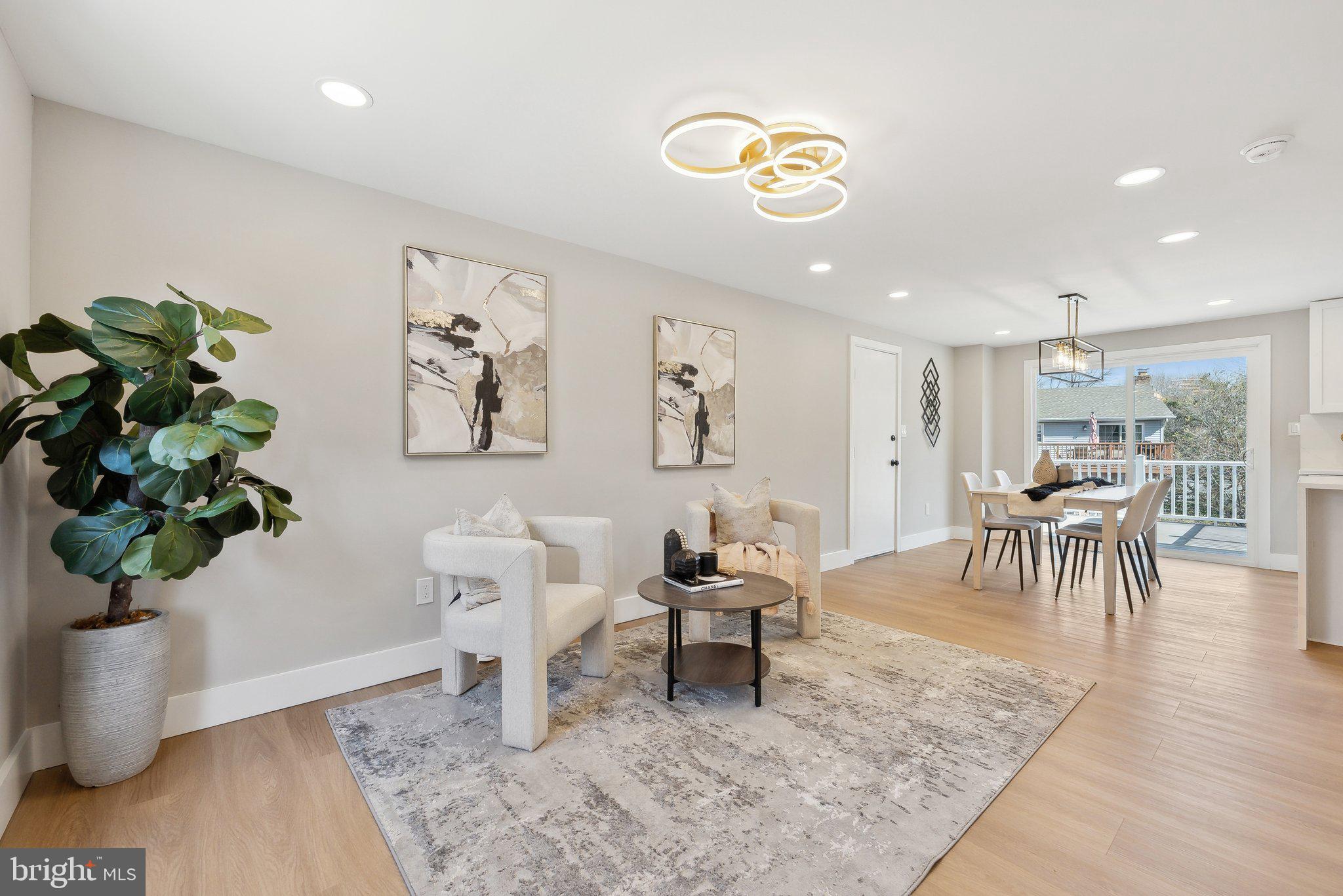 BURKE CENTRE - Residential