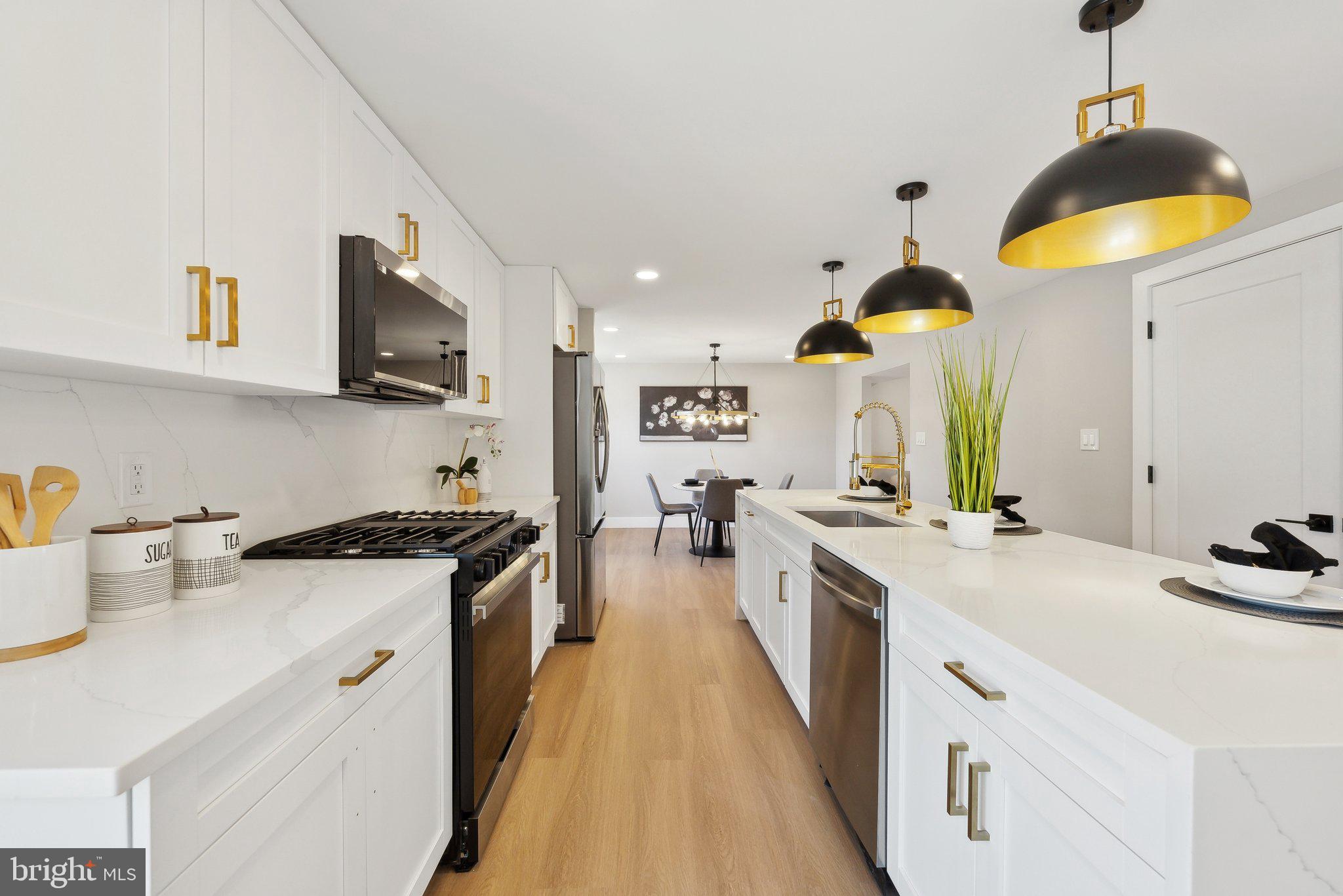 BURKE CENTRE - Residential