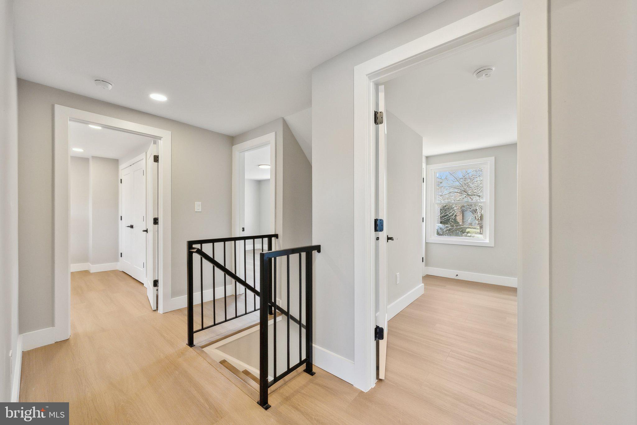 BURKE CENTRE - Residential