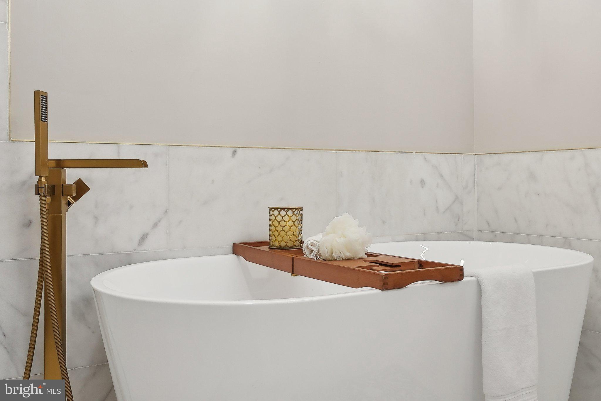 BURKE CENTRE - Residential