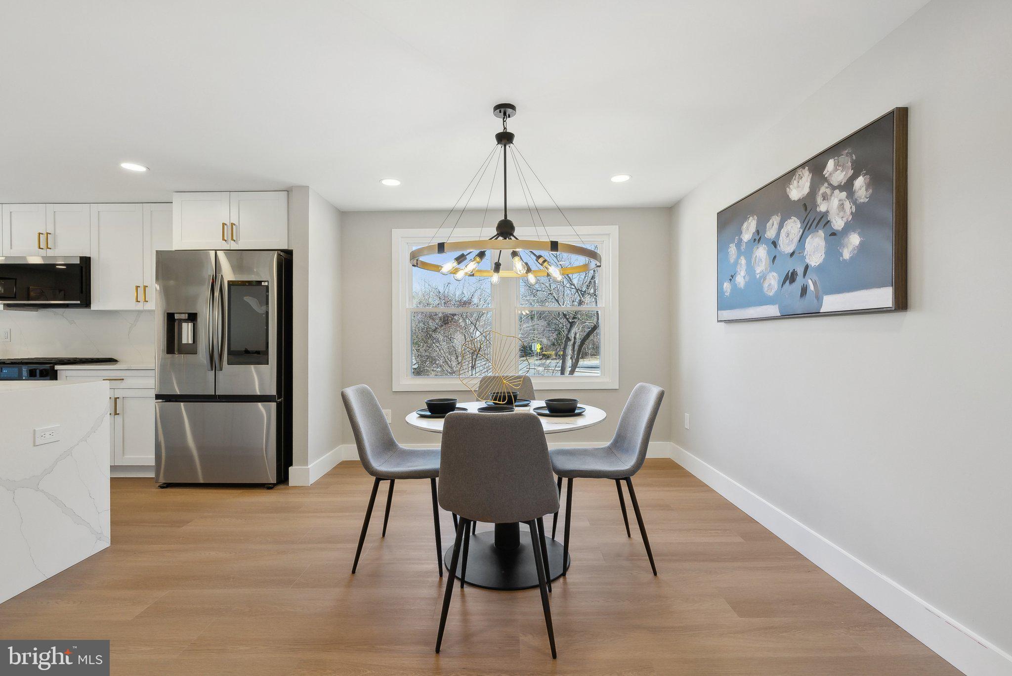 BURKE CENTRE - Residential