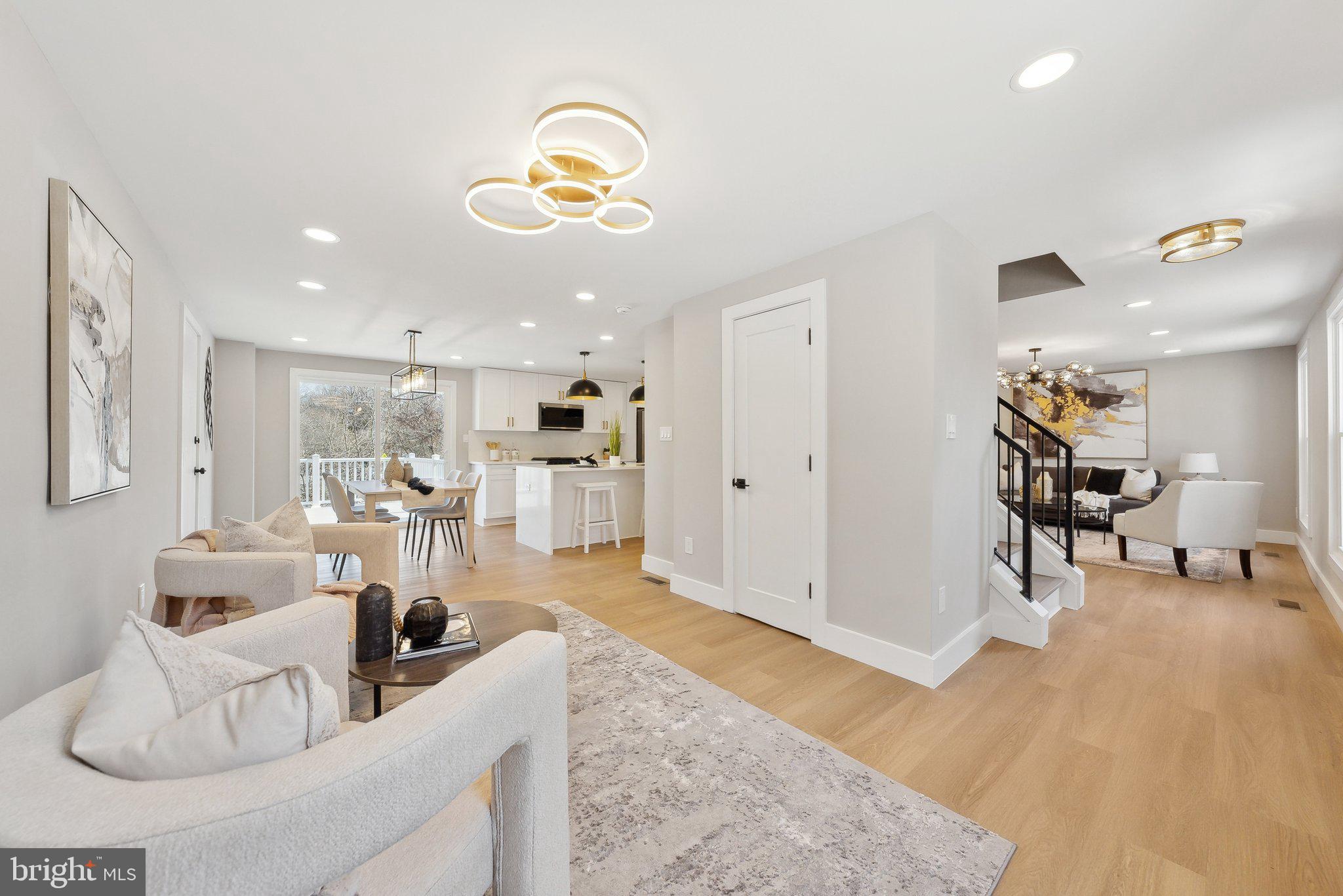 BURKE CENTRE - Residential