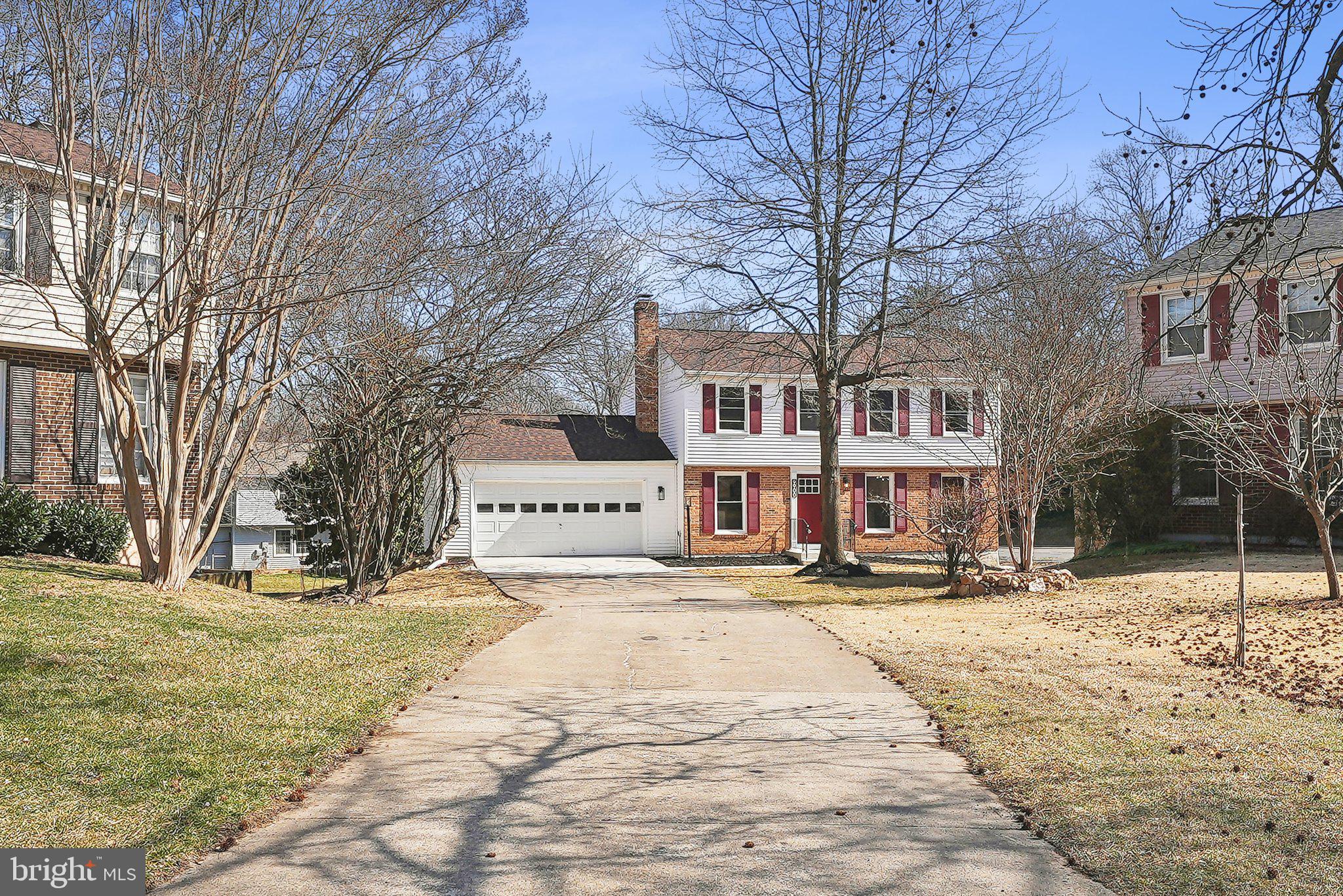 BURKE CENTRE - Residential