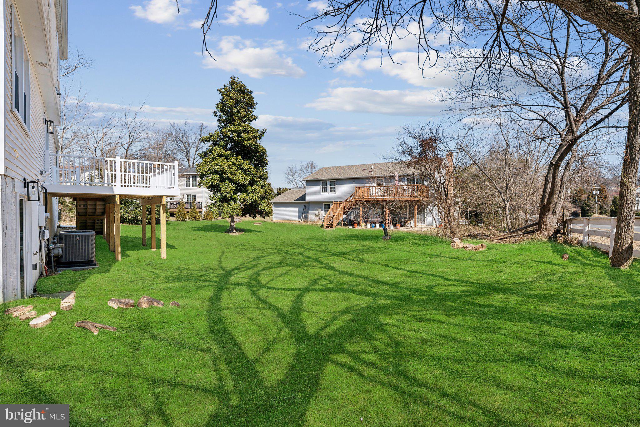 BURKE CENTRE - Residential