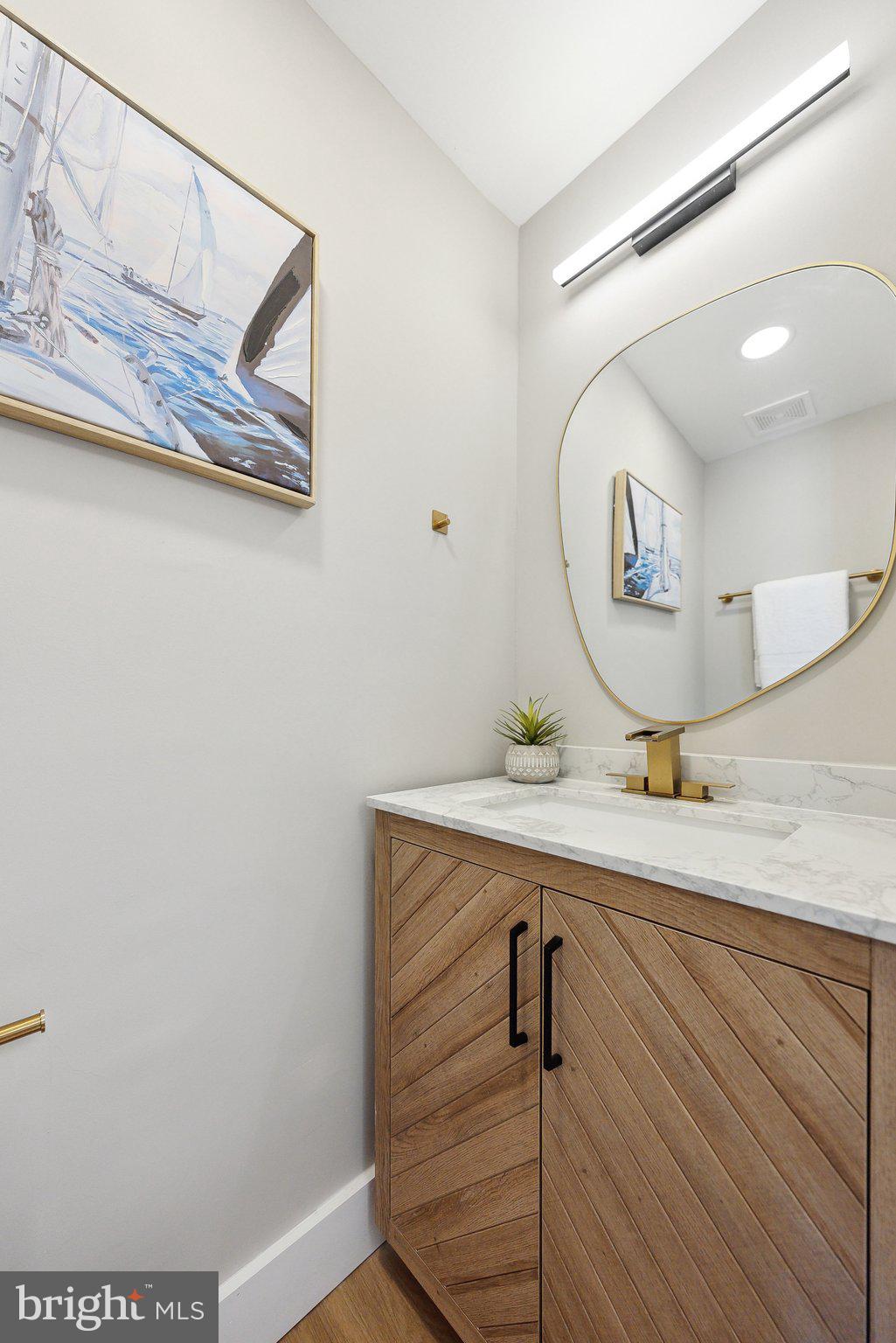 BURKE CENTRE - Residential