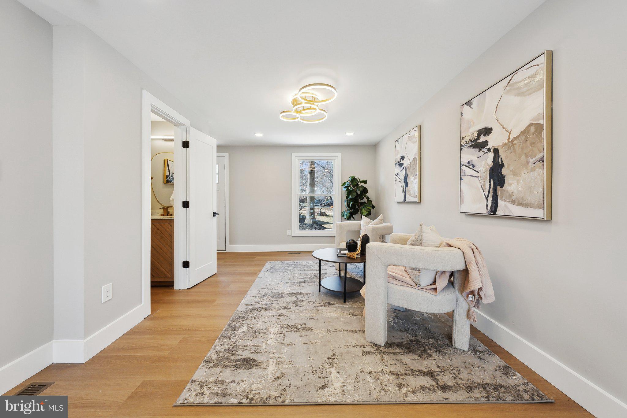 BURKE CENTRE - Residential