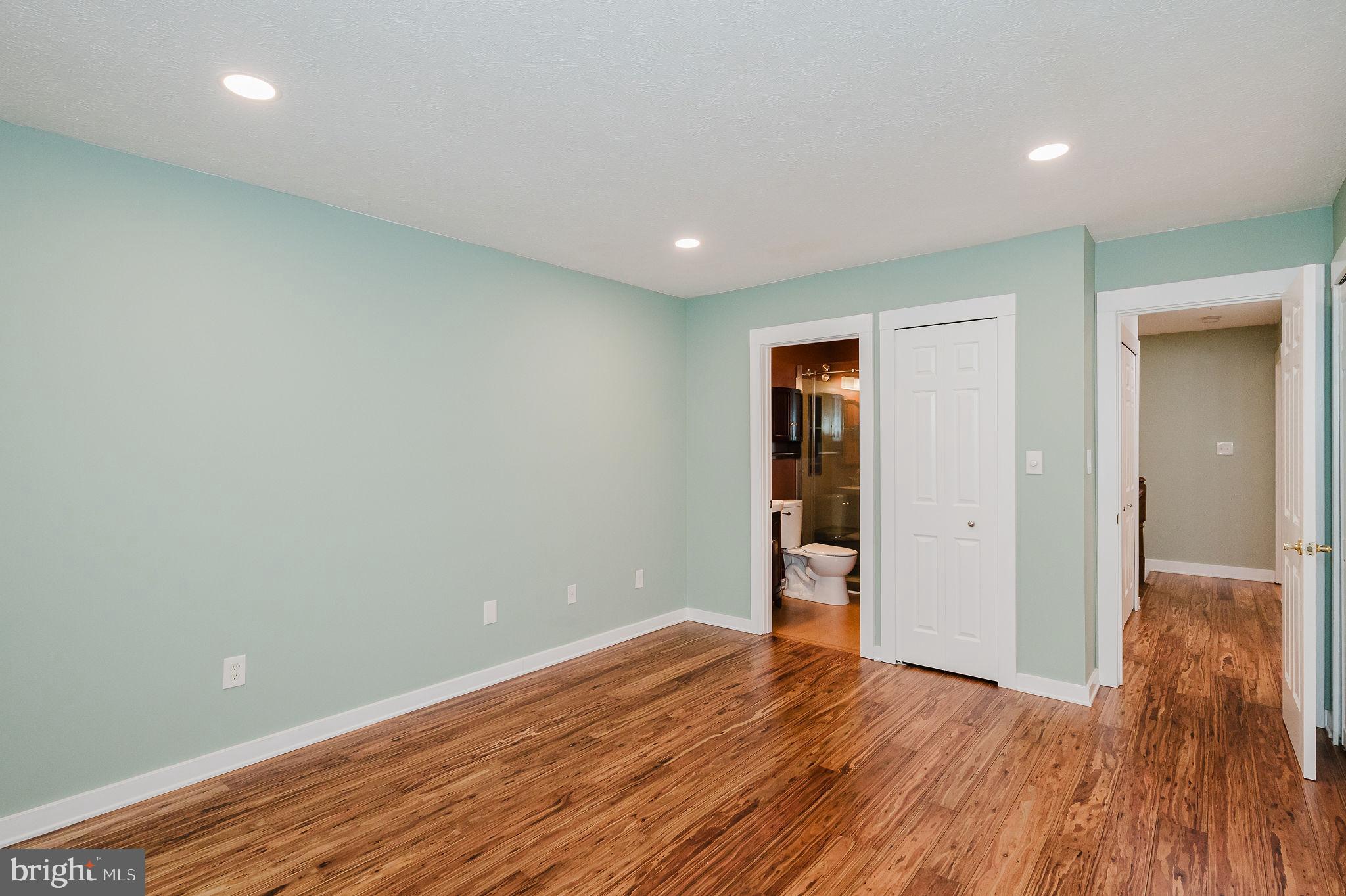 FOUNTAIN GLEN - Residential