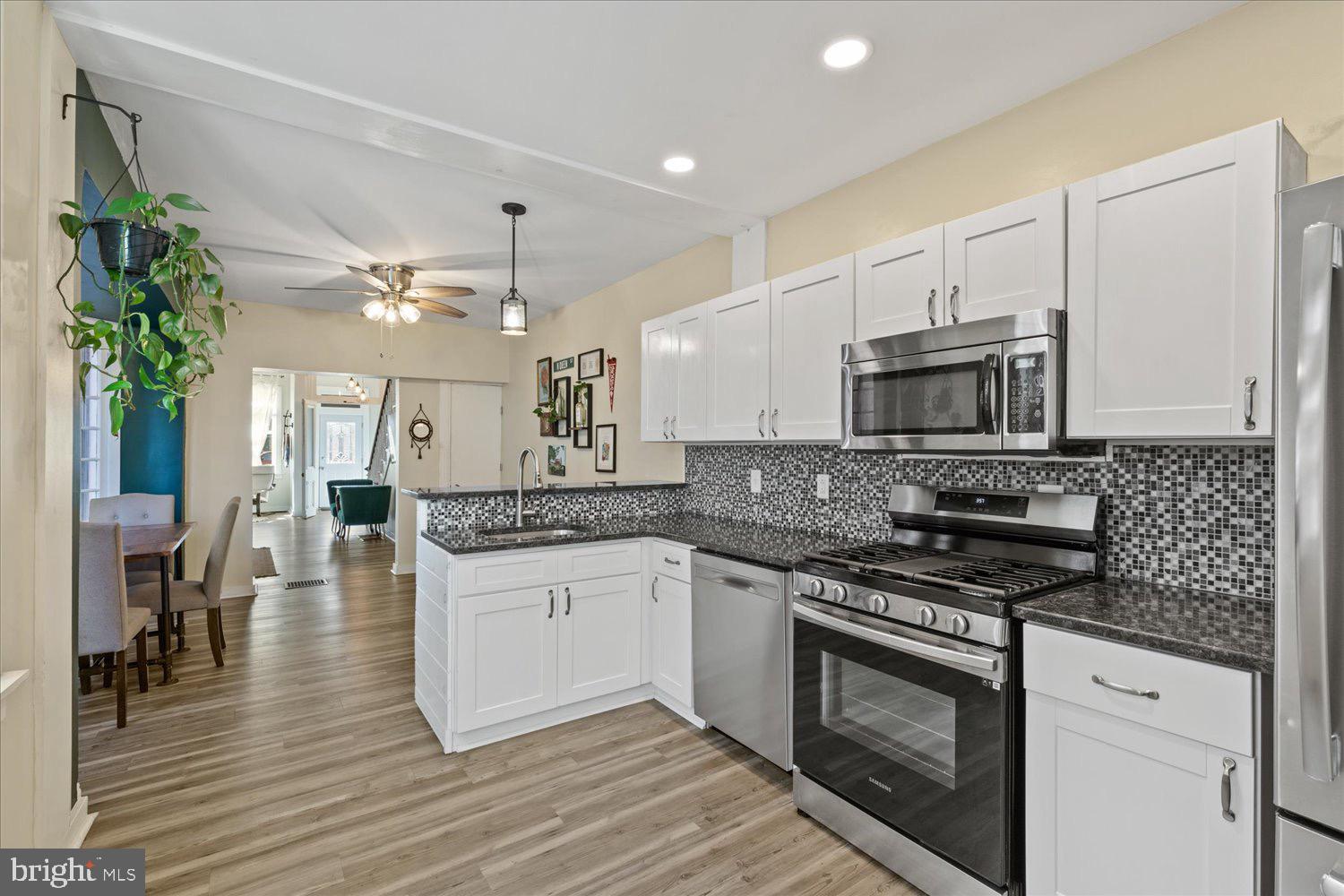 NORTH END LANCASTER - Residential