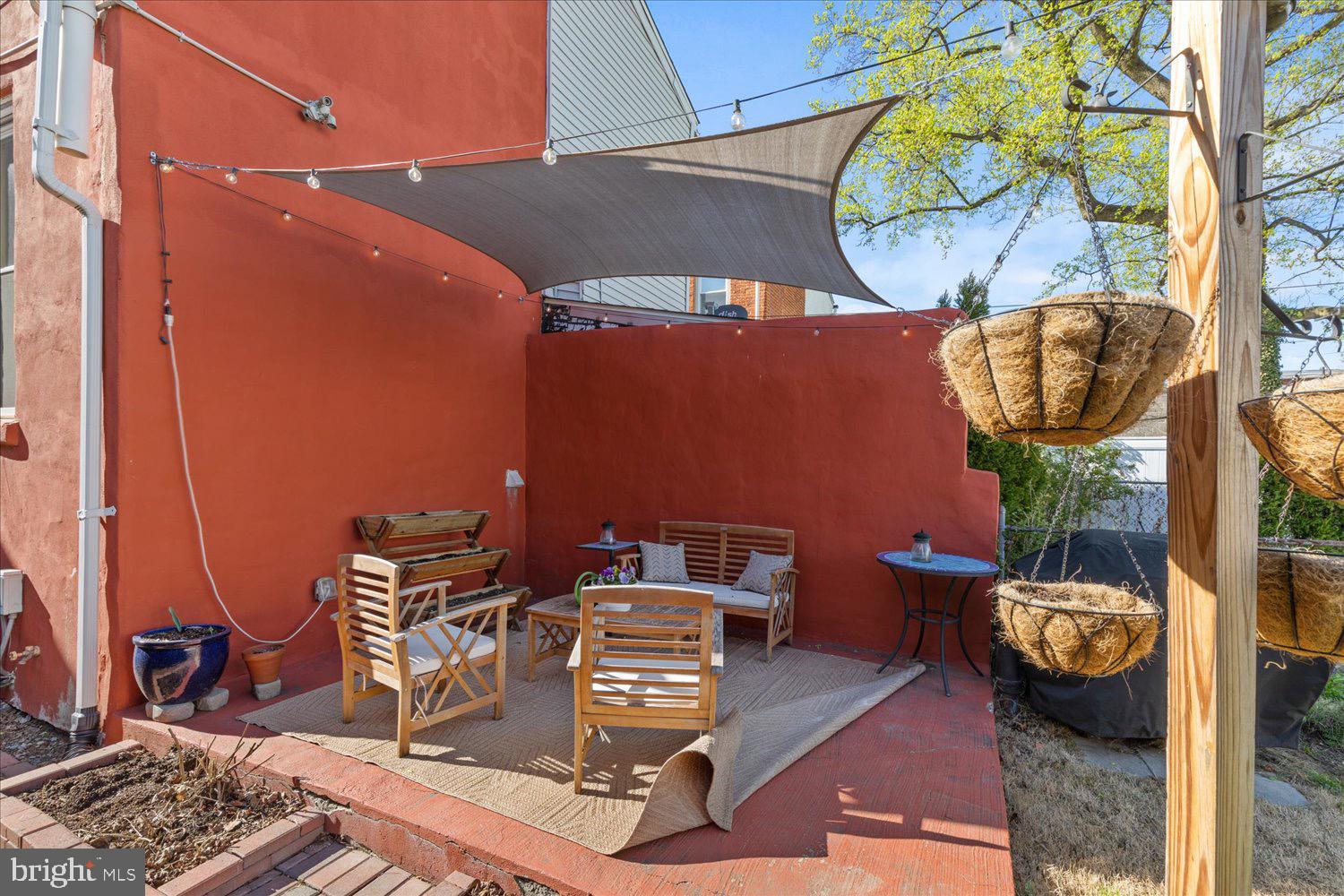 NORTH END LANCASTER - Residential