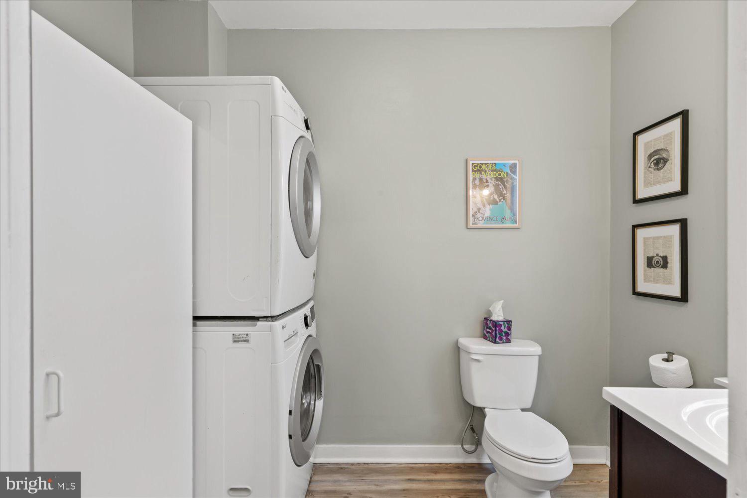 NORTH END LANCASTER - Residential