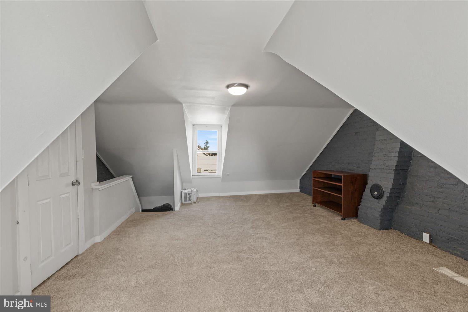 NORTH END LANCASTER - Residential