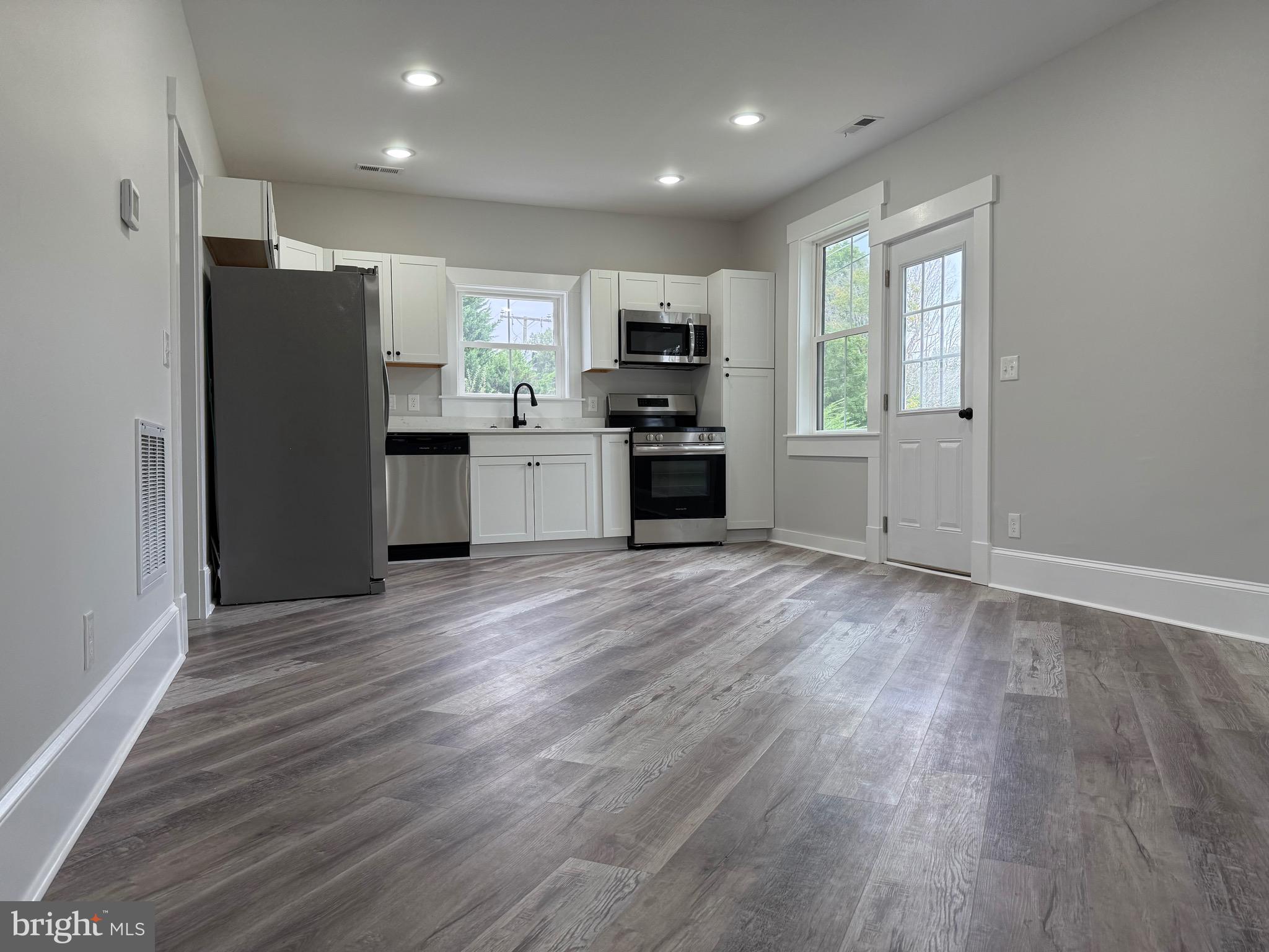 106 E FIFTH STREET
