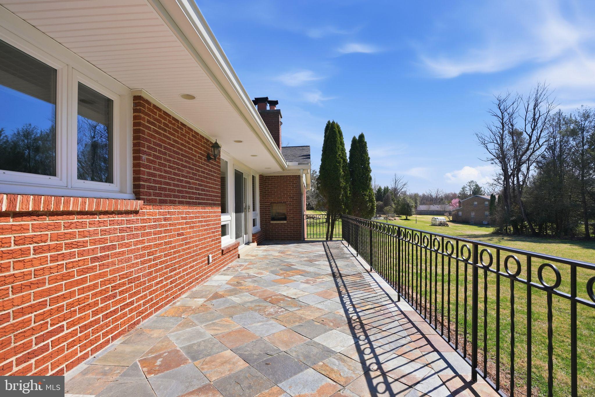 GAYFIELDS - Residential