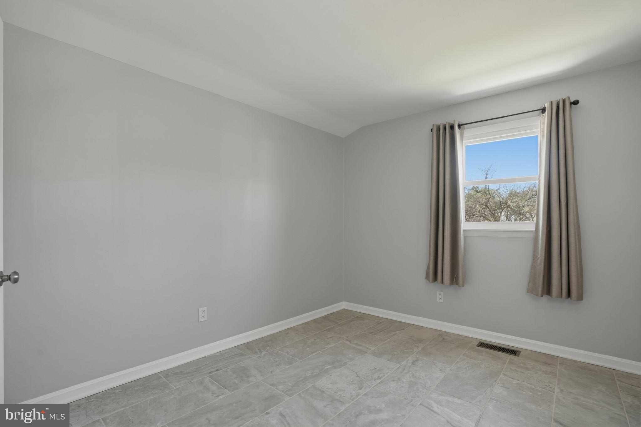 GAYFIELDS - Residential