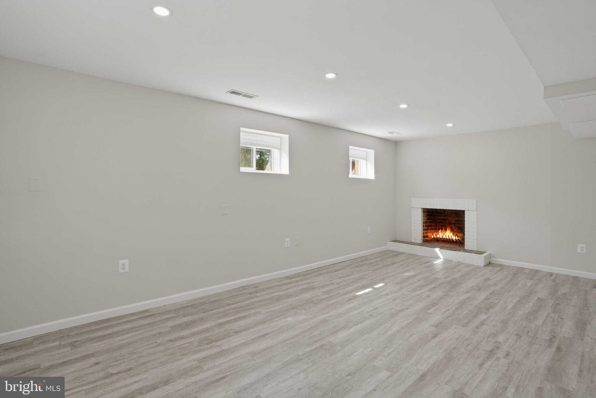 GAYFIELDS - Residential