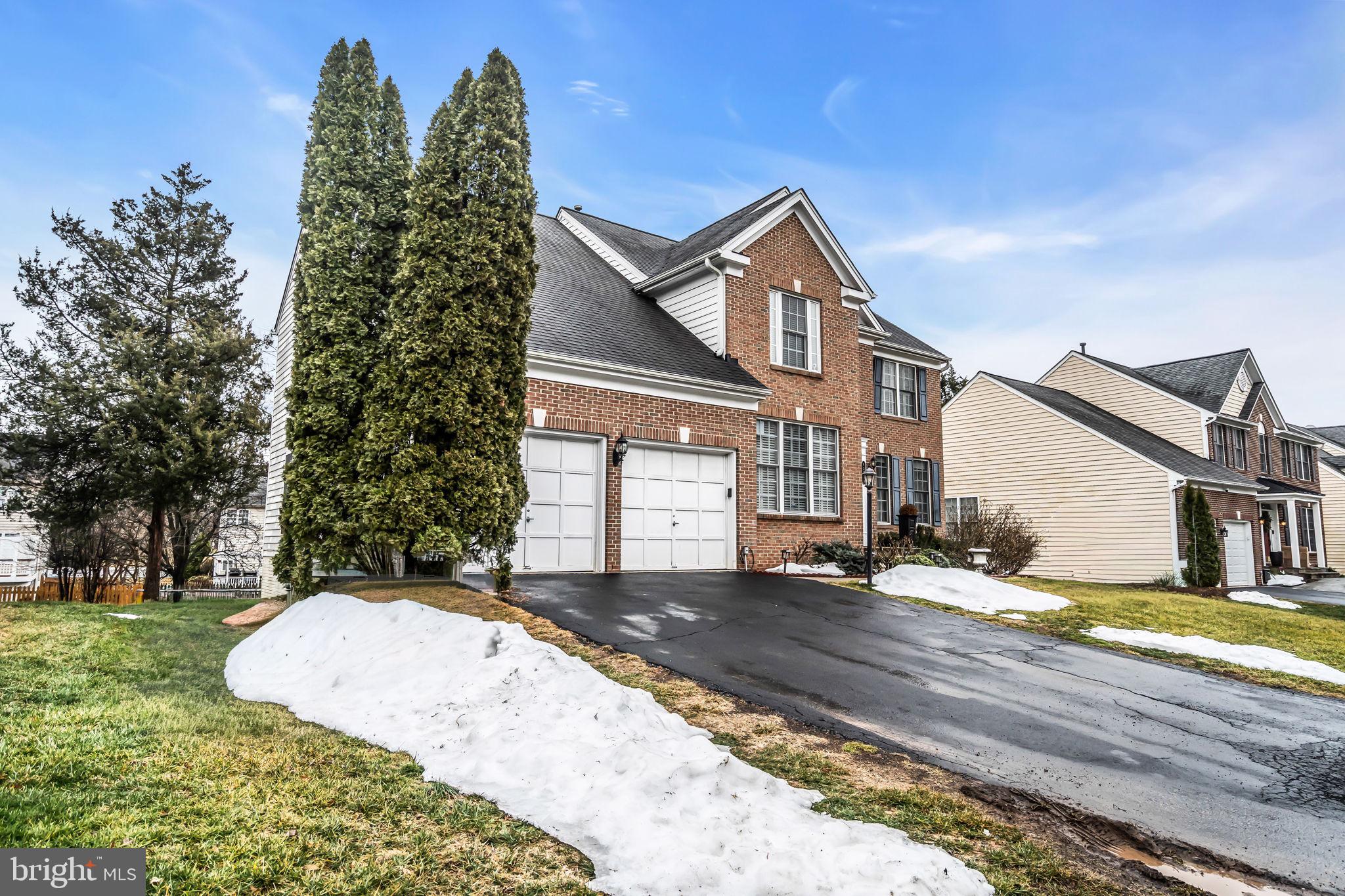 SOUTH RIDING - Residential