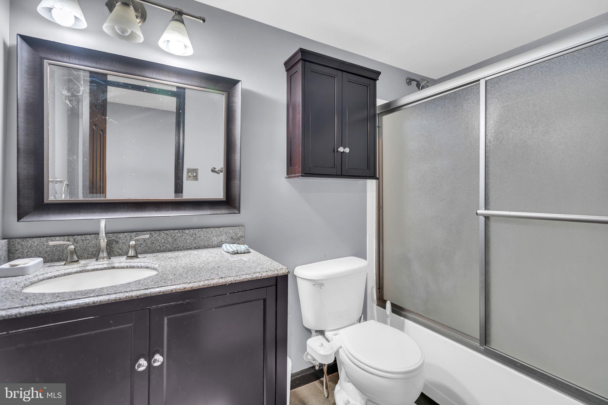 SOUTH RIDING - Residential