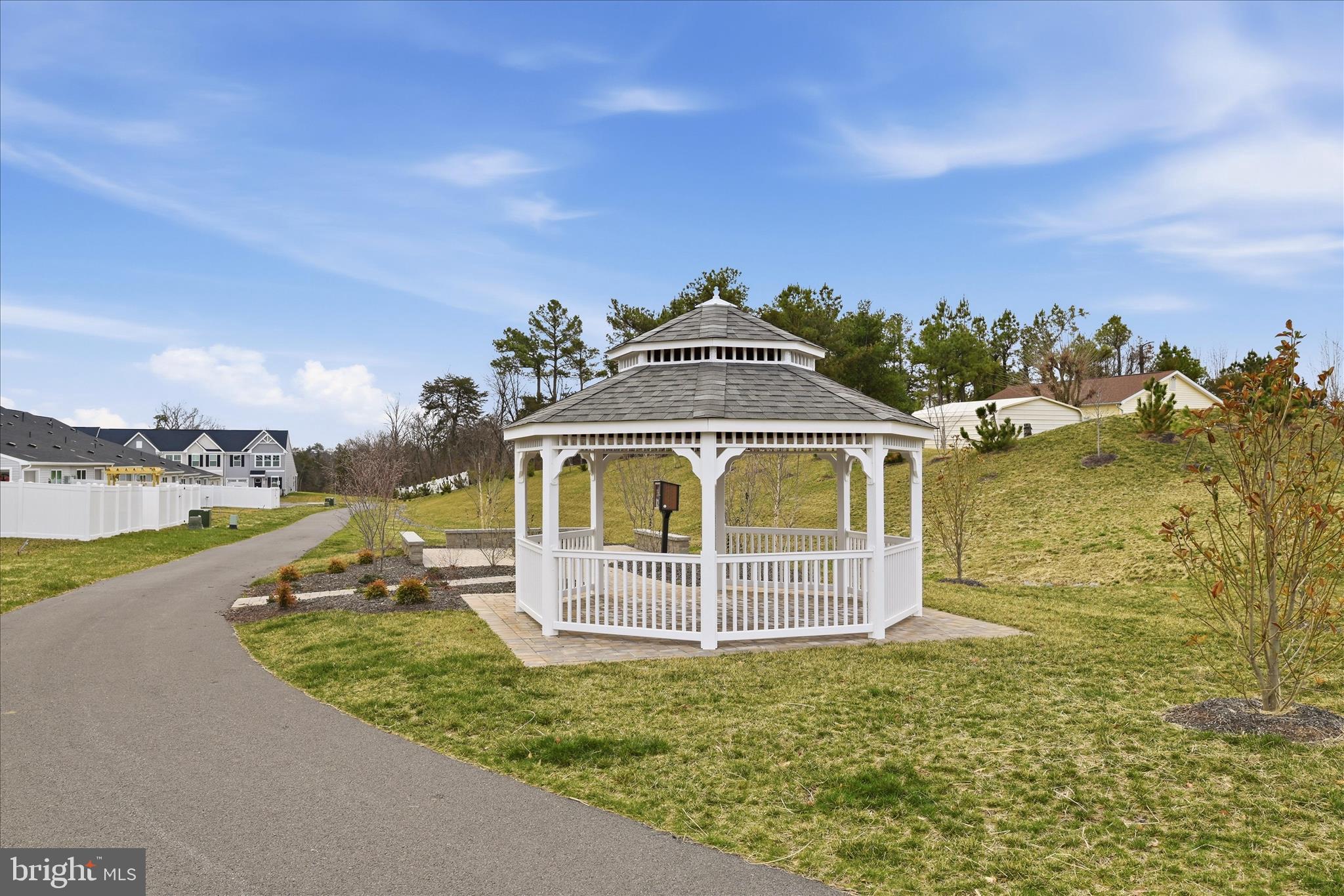 WINCHESTER LANDING - Residential