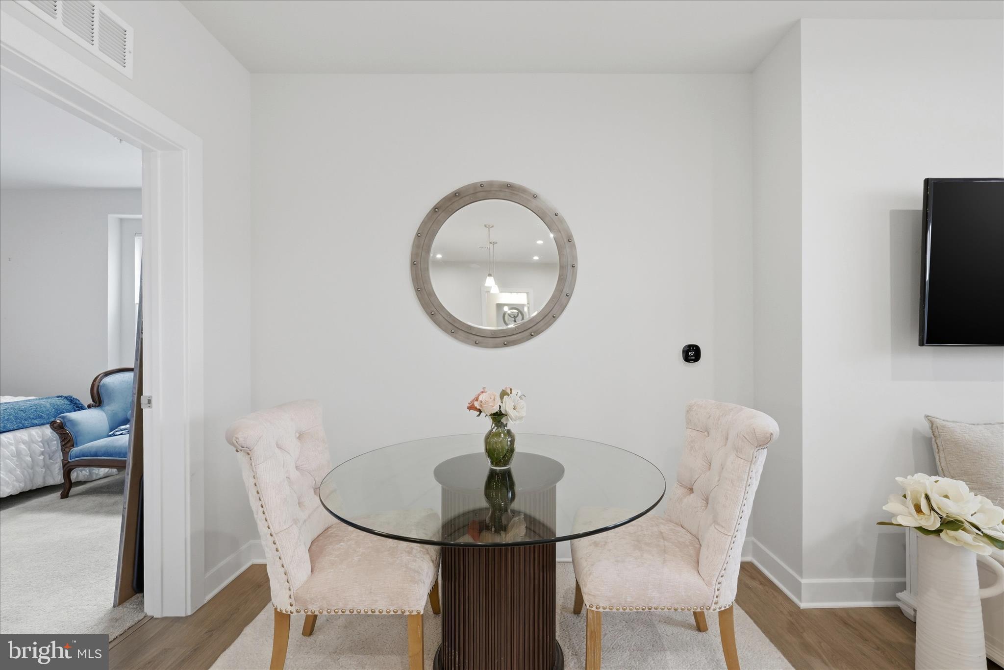 WINCHESTER LANDING - Residential